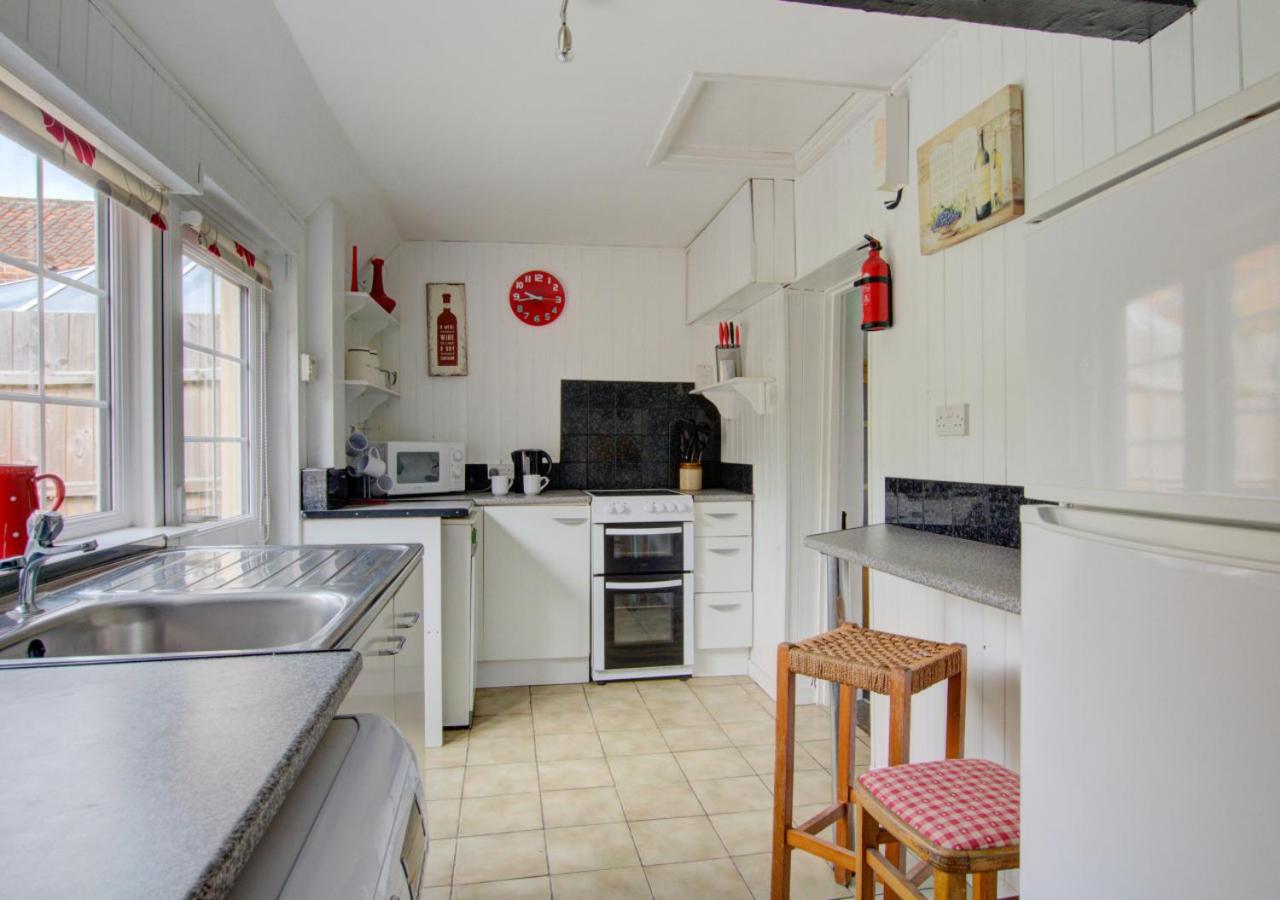 3 Bed in Saxmundham oc-tnk