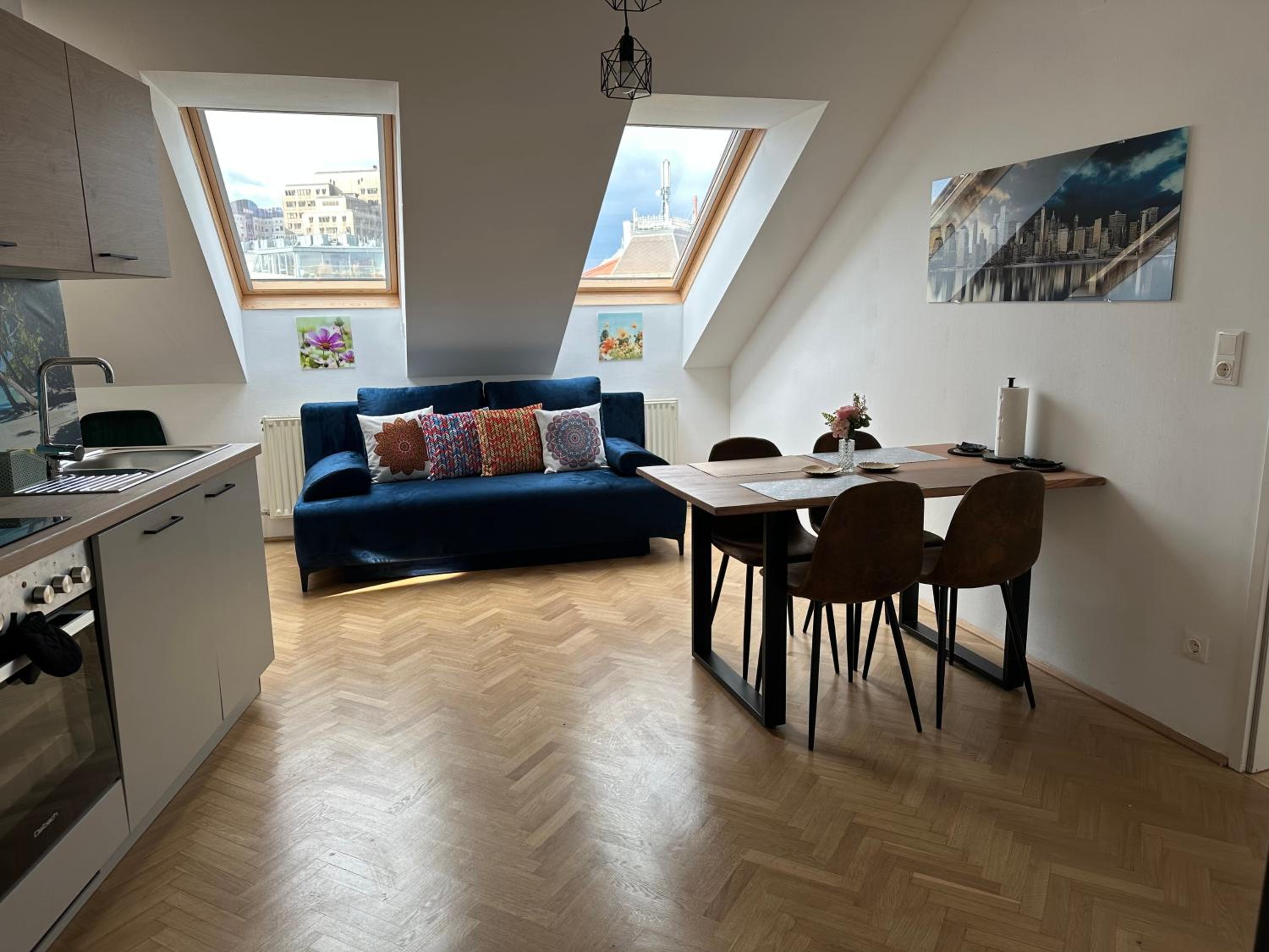 Klimatisiertes Dachgeschoss City Apartment in Zentrum Wiens