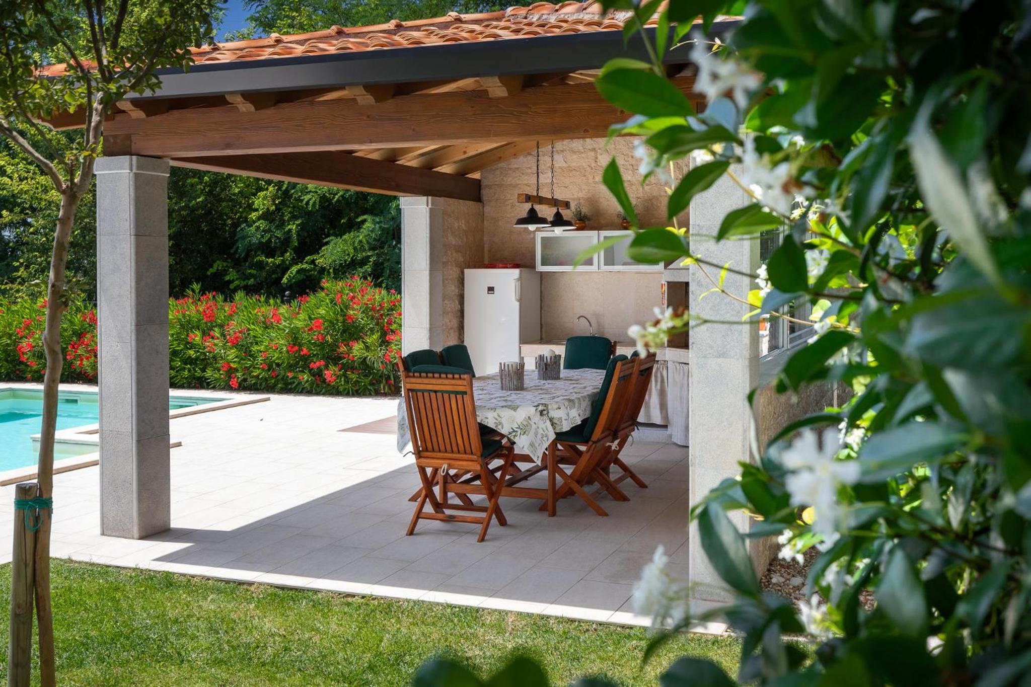 Modern villa Eva Kastel with pool near Buje view 3