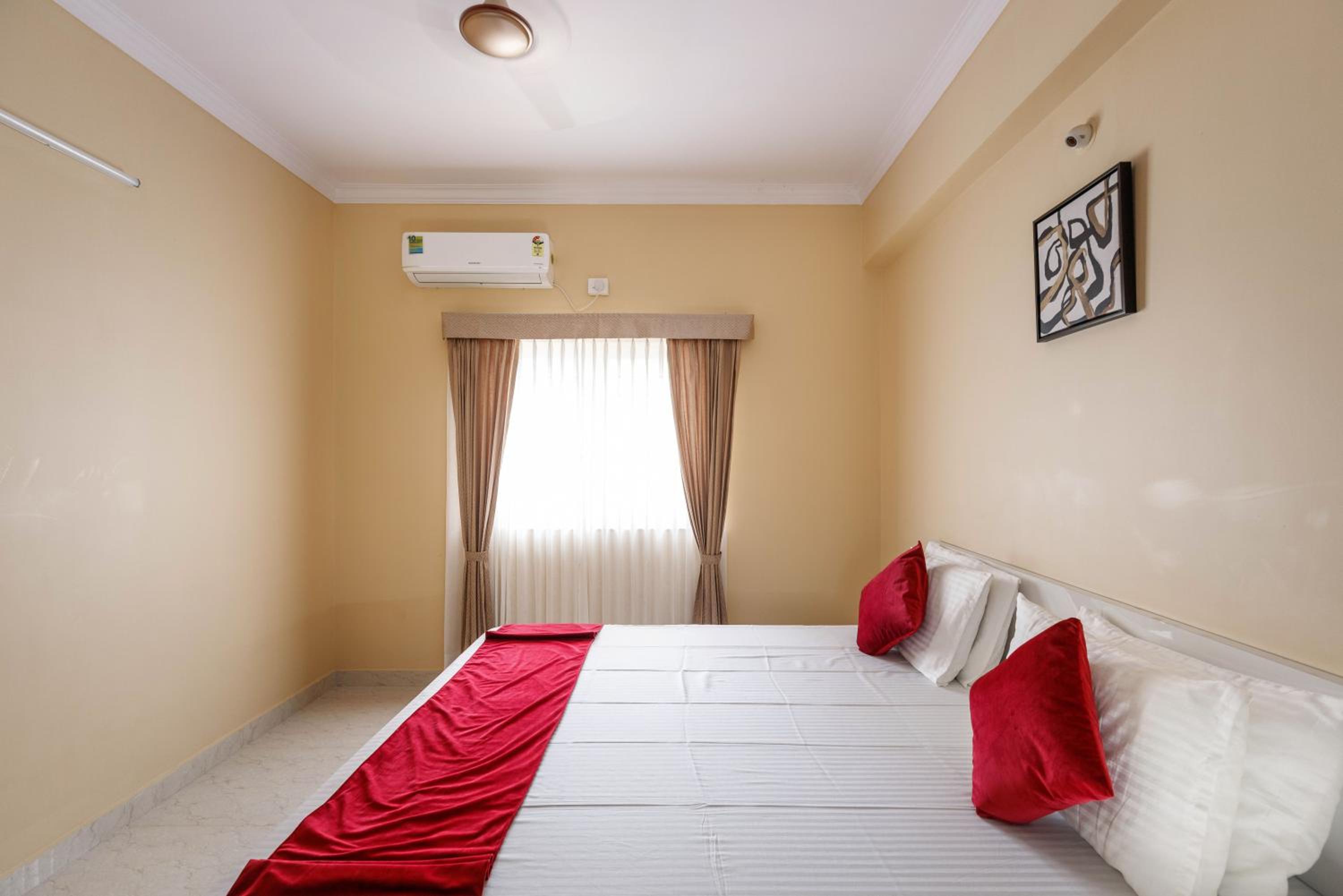 Elite Peak Serviced Apartments