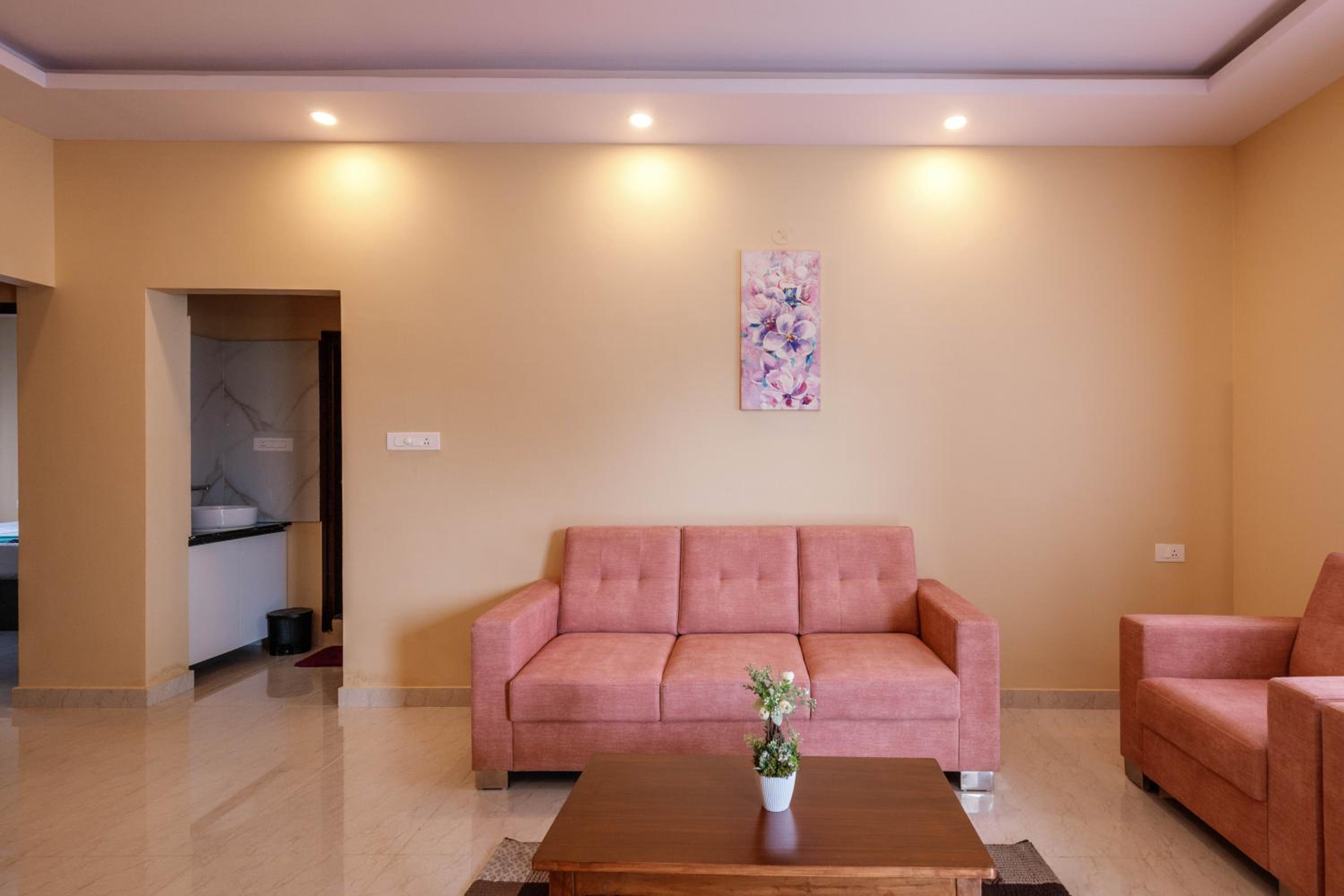 Elite Peak Serviced Apartments