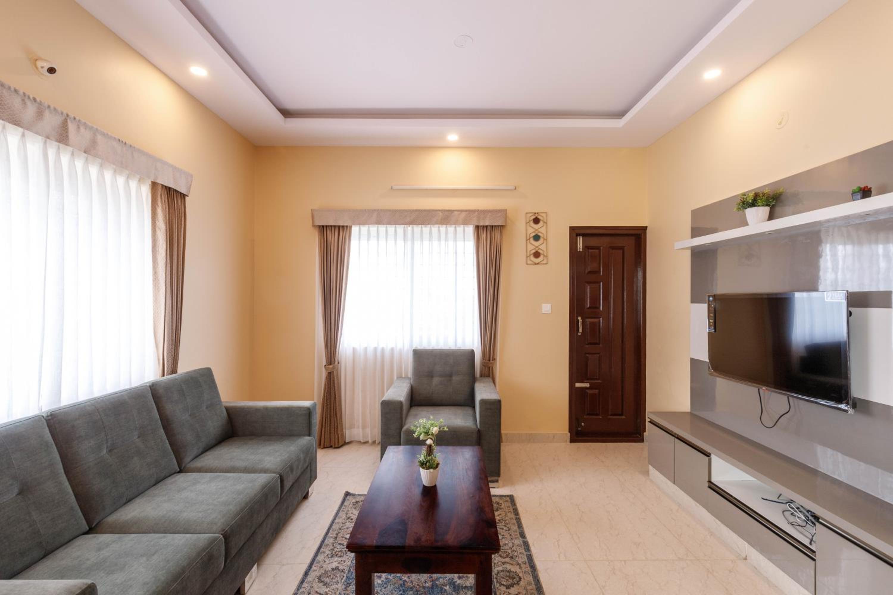 Elite Peak Serviced Apartments