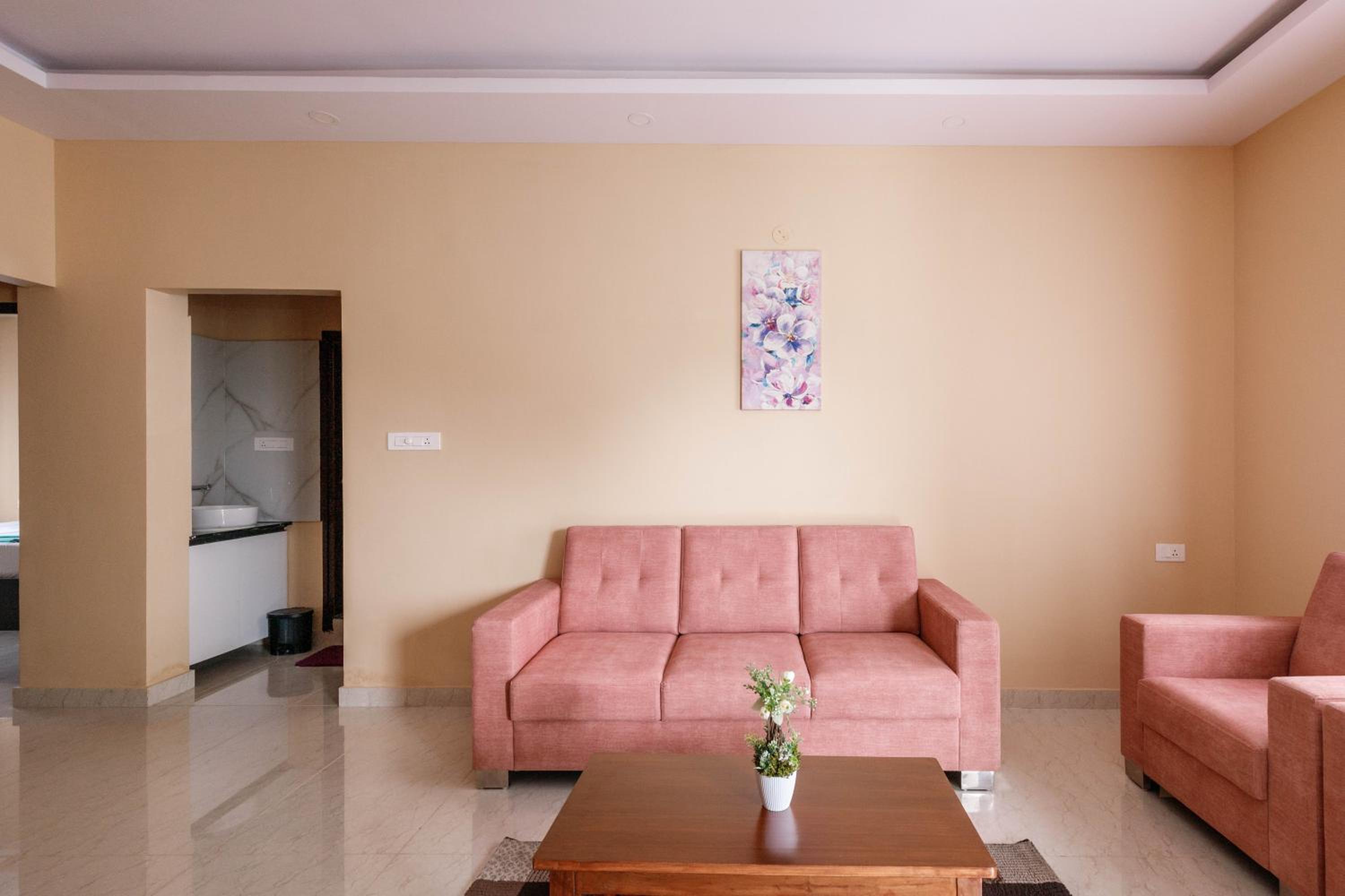 Elite Peak Serviced Apartments