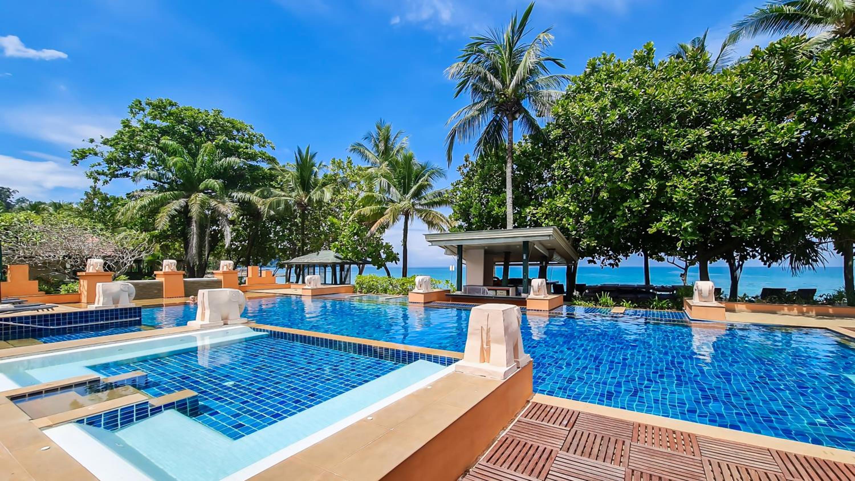 Baan Khaolak Beach Resort