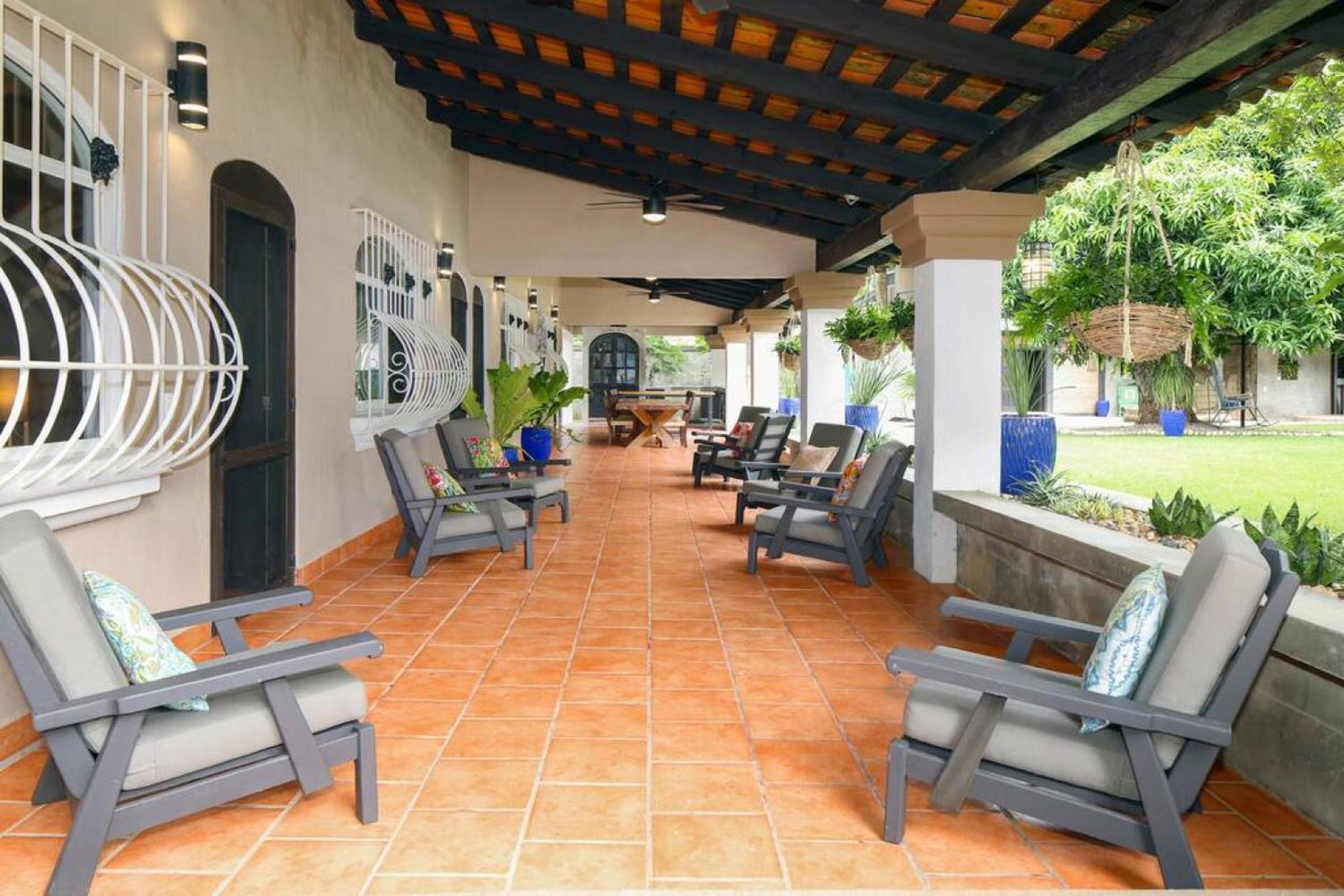 Photo 8