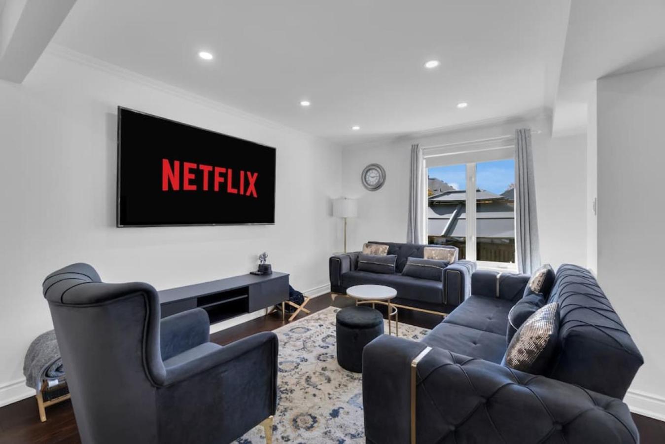 Luxury 3BR - 10 Min to Wonderland - Monthly Rental