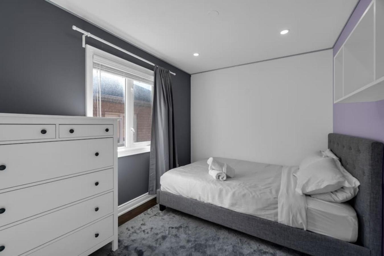 Luxury 3BR - 10 Min to Wonderland - Monthly Rental