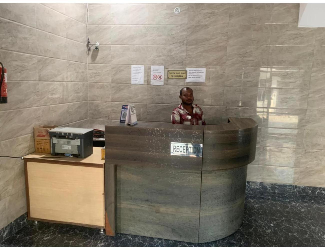 Hotel Paradise, Rampur view 4