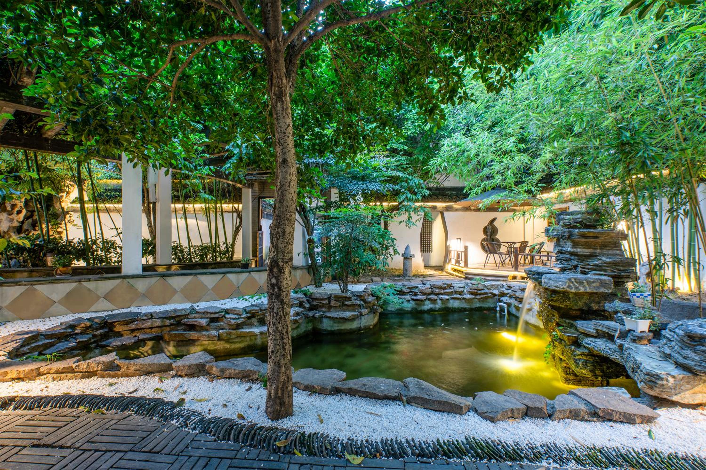 Tongli Lanshe Garden B&B
