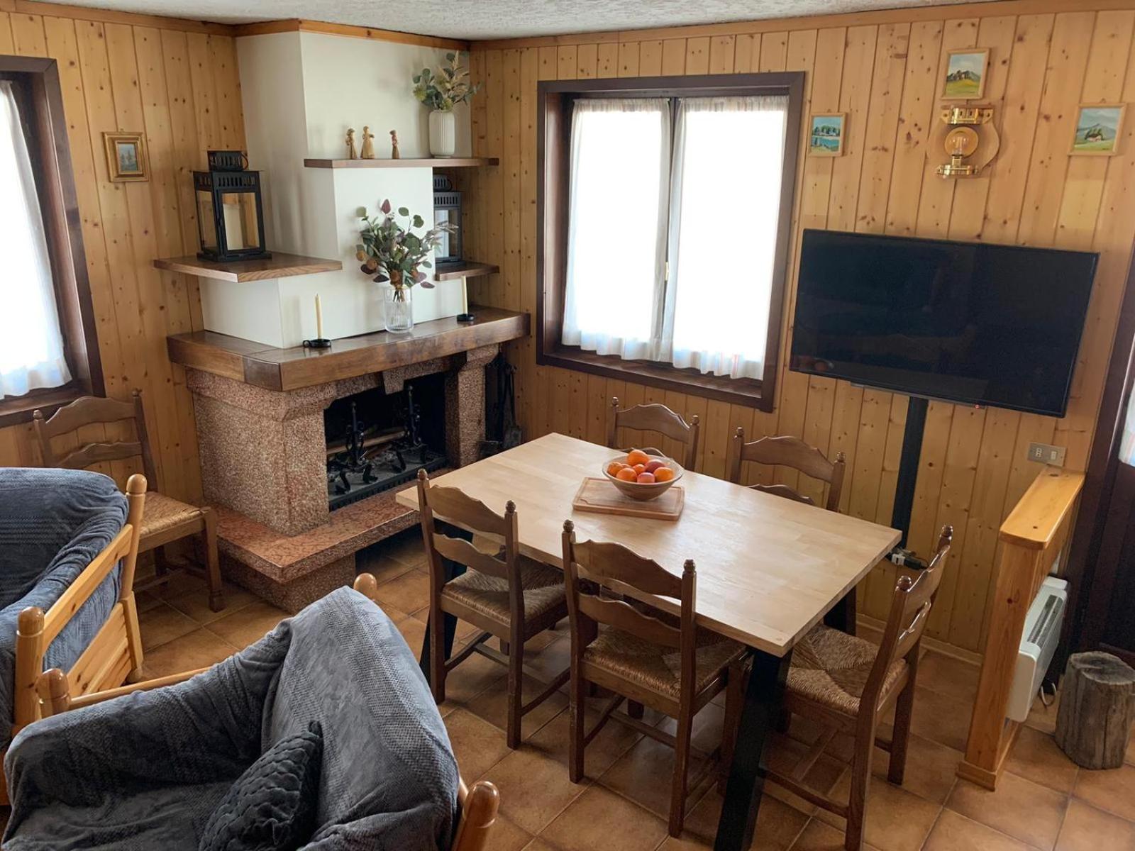 Ski cottage in beautiful Folgarida near the slopes view 5