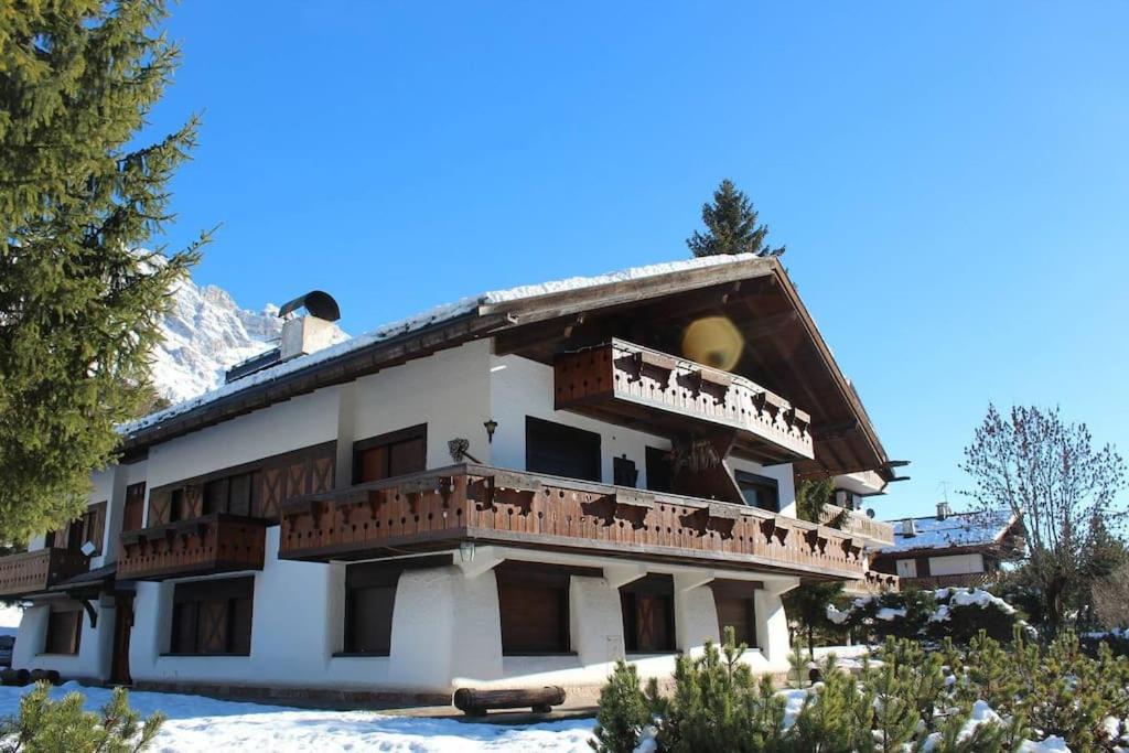 Delizioso appartamento a Cortina