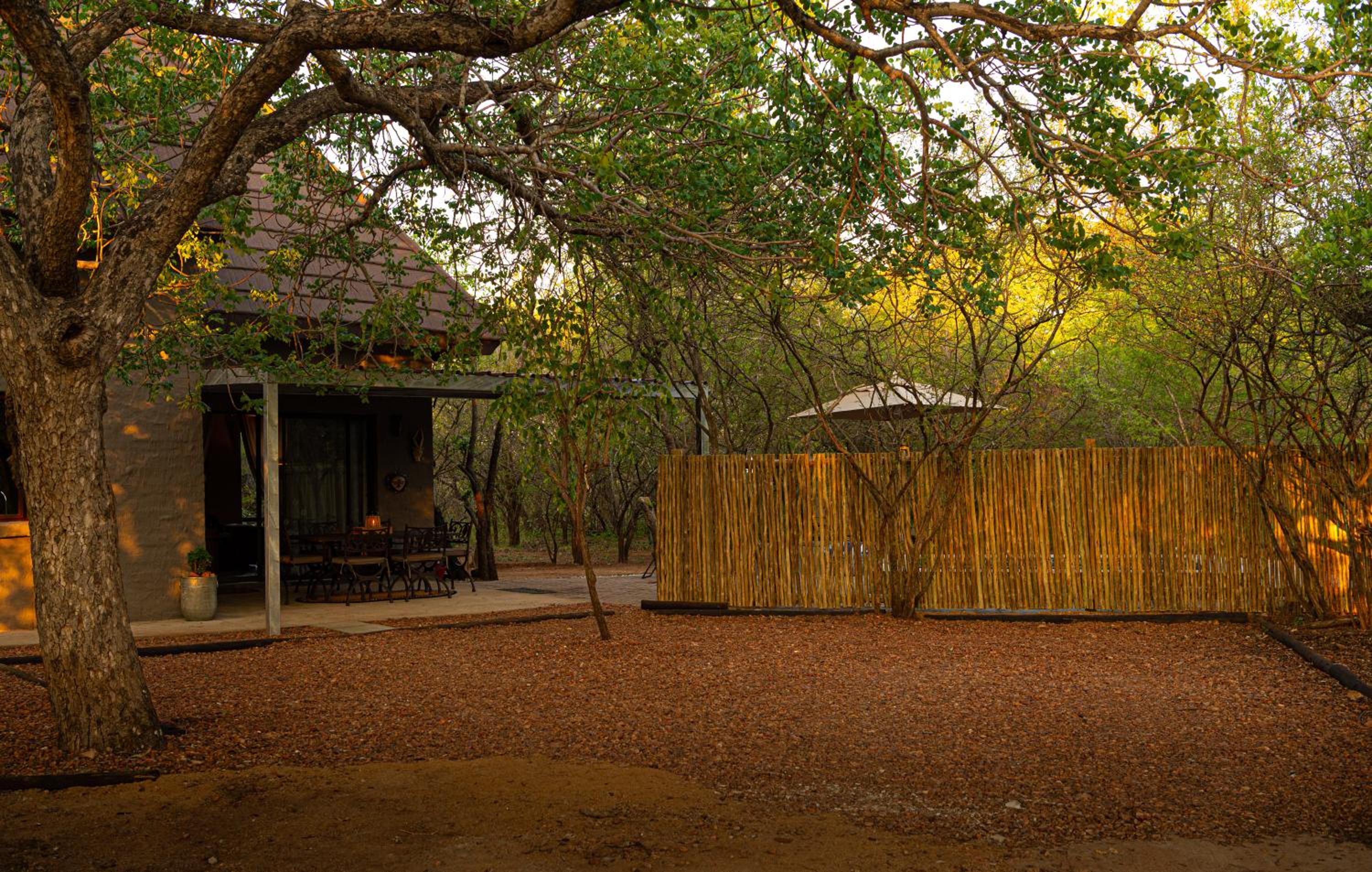Bushveld Jewel - Close to Kruger view 3