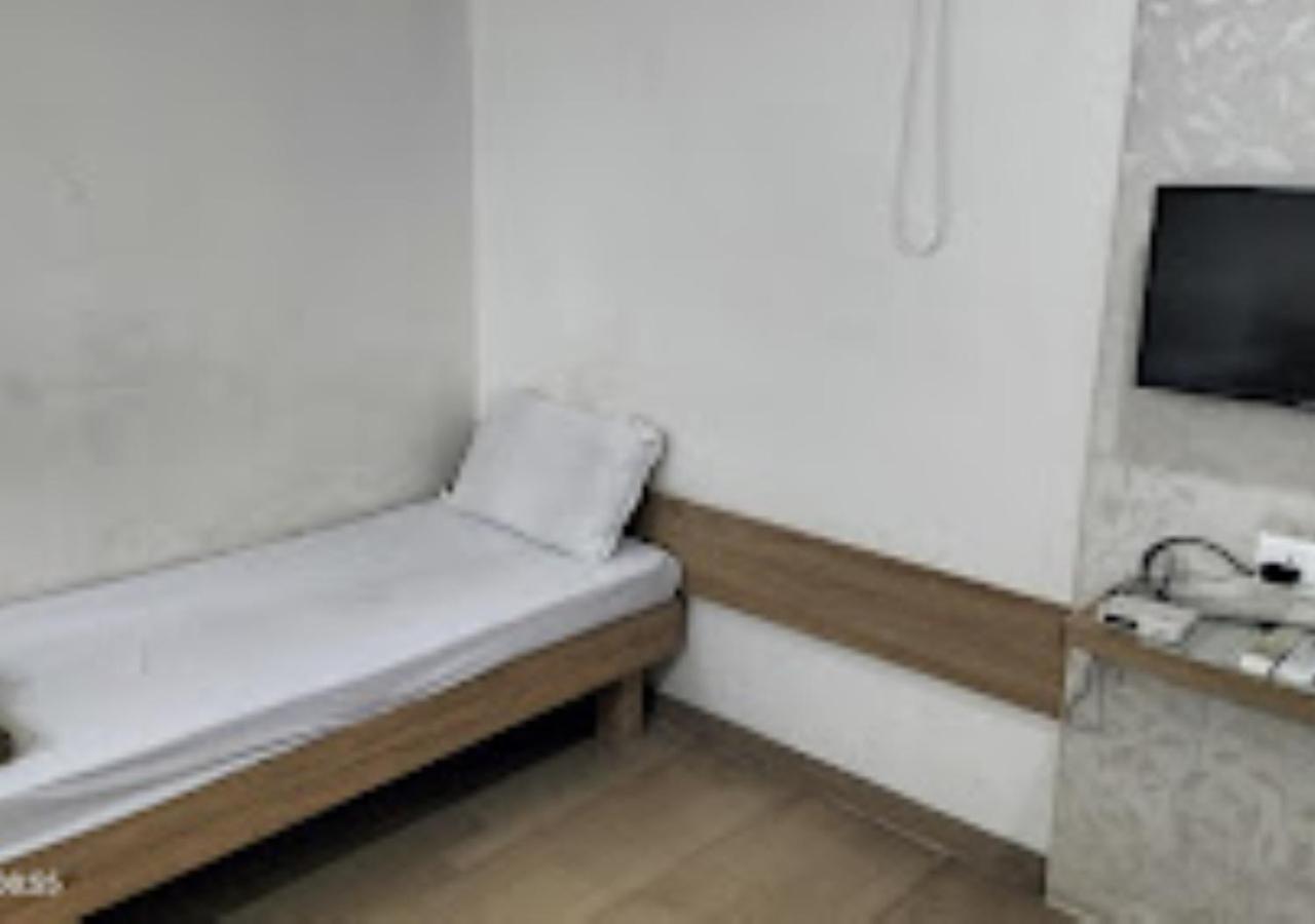 Hotel Lotus Chandrapur view 4