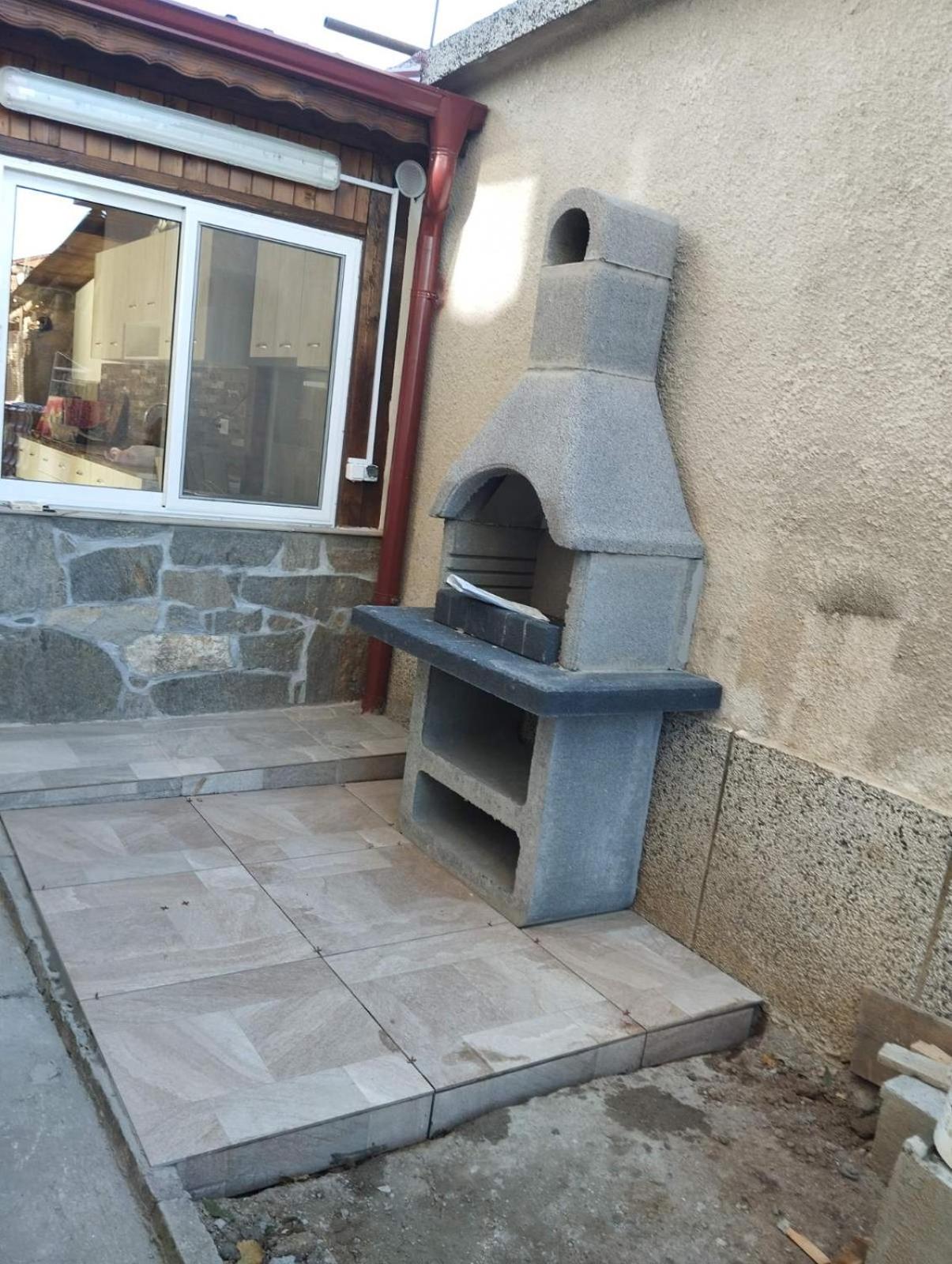 Velkovski Guest House