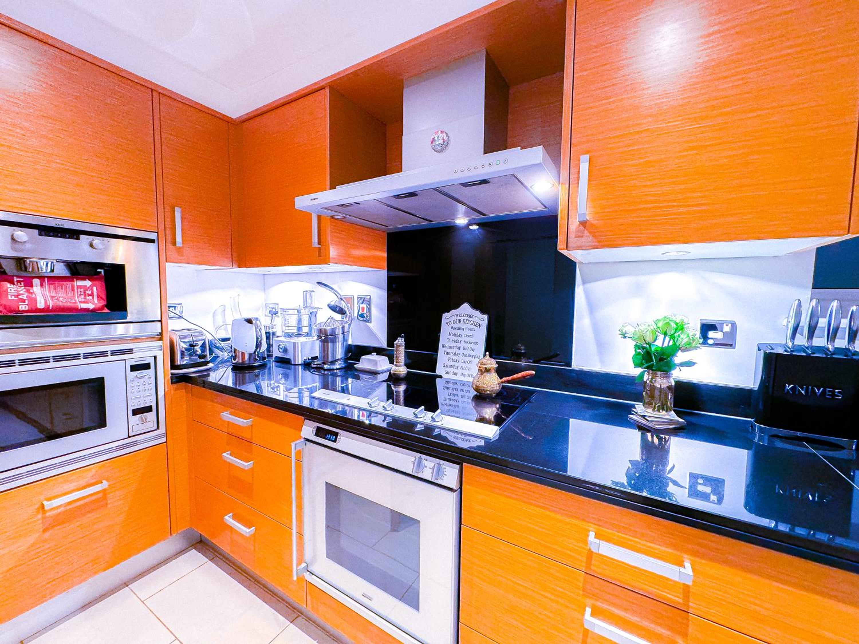 THAMES View Cyan Richmond, FREE GYM, VERY HIGH-SPEED Wi-Fi, PARKING