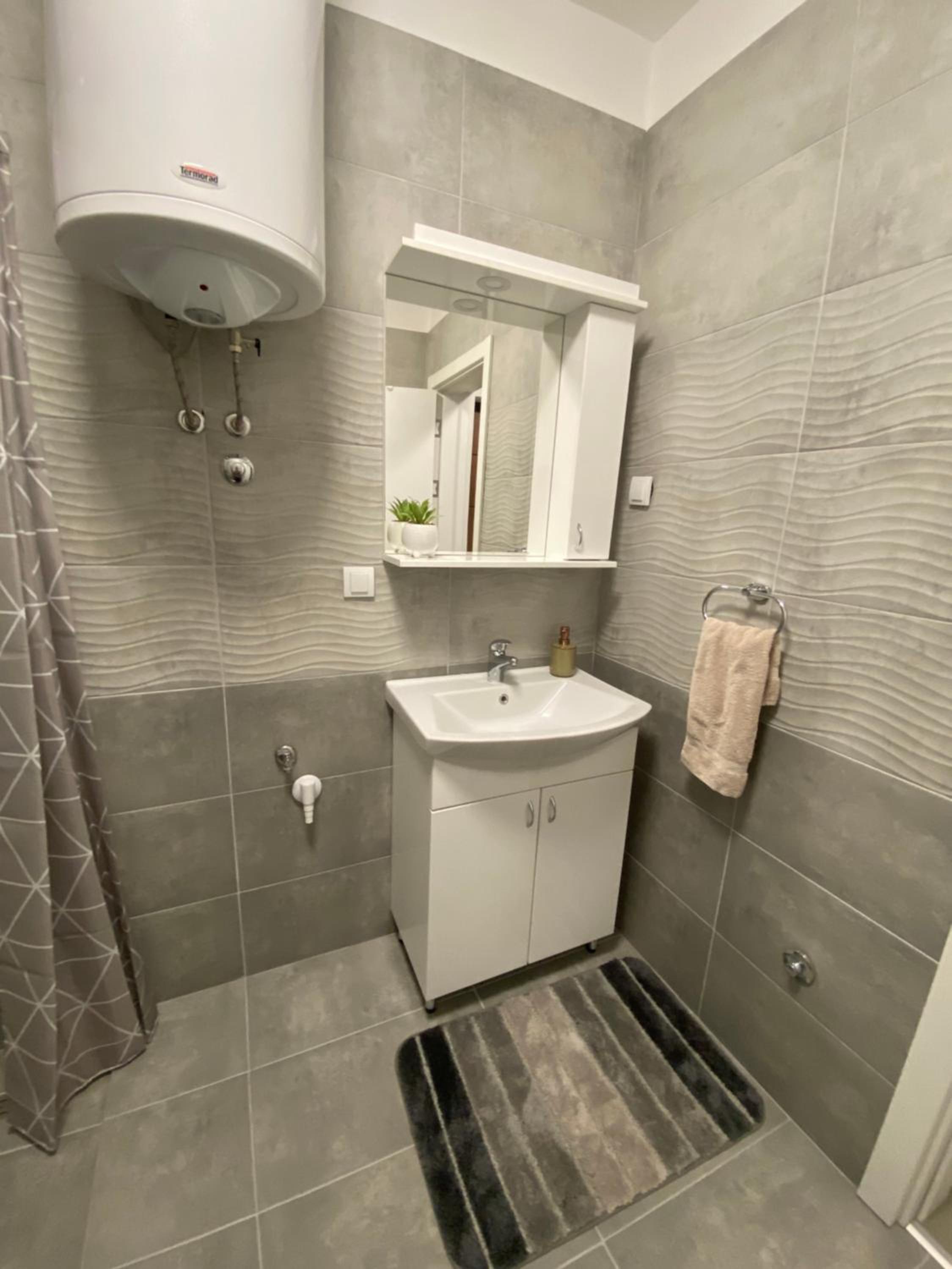 Angel Apartment