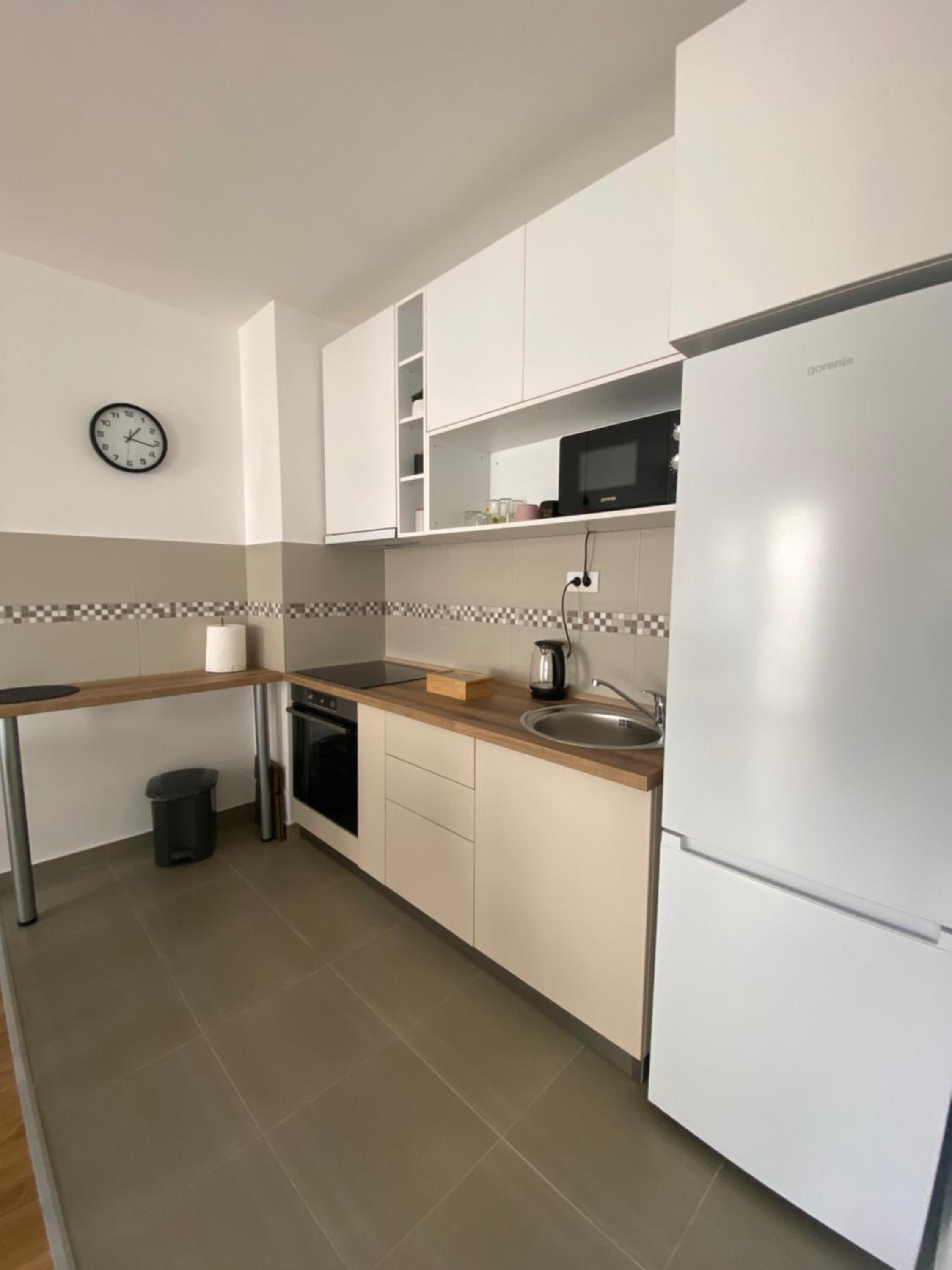Angel Apartment