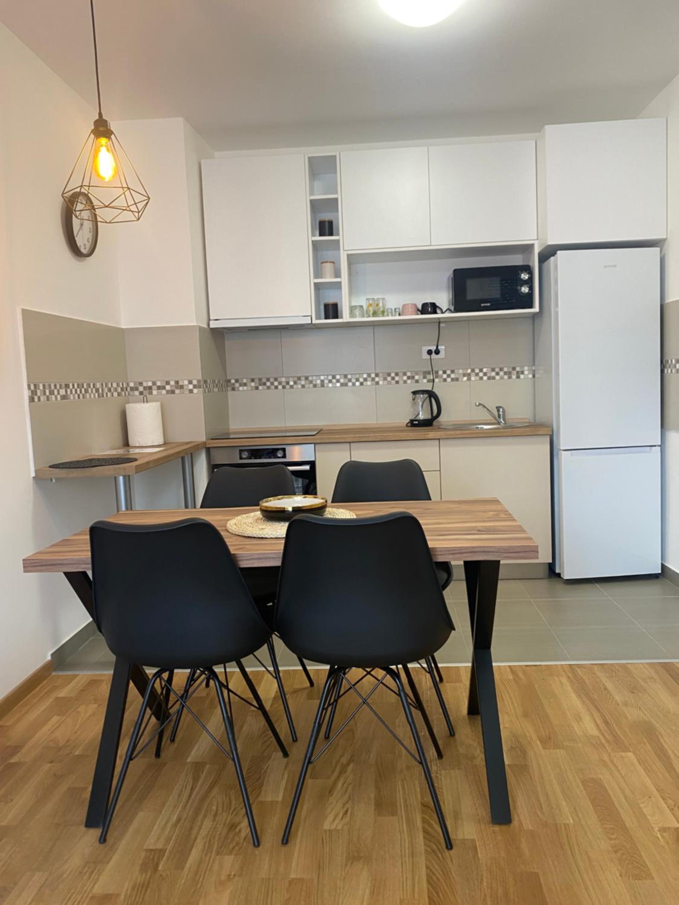 Angel Apartment