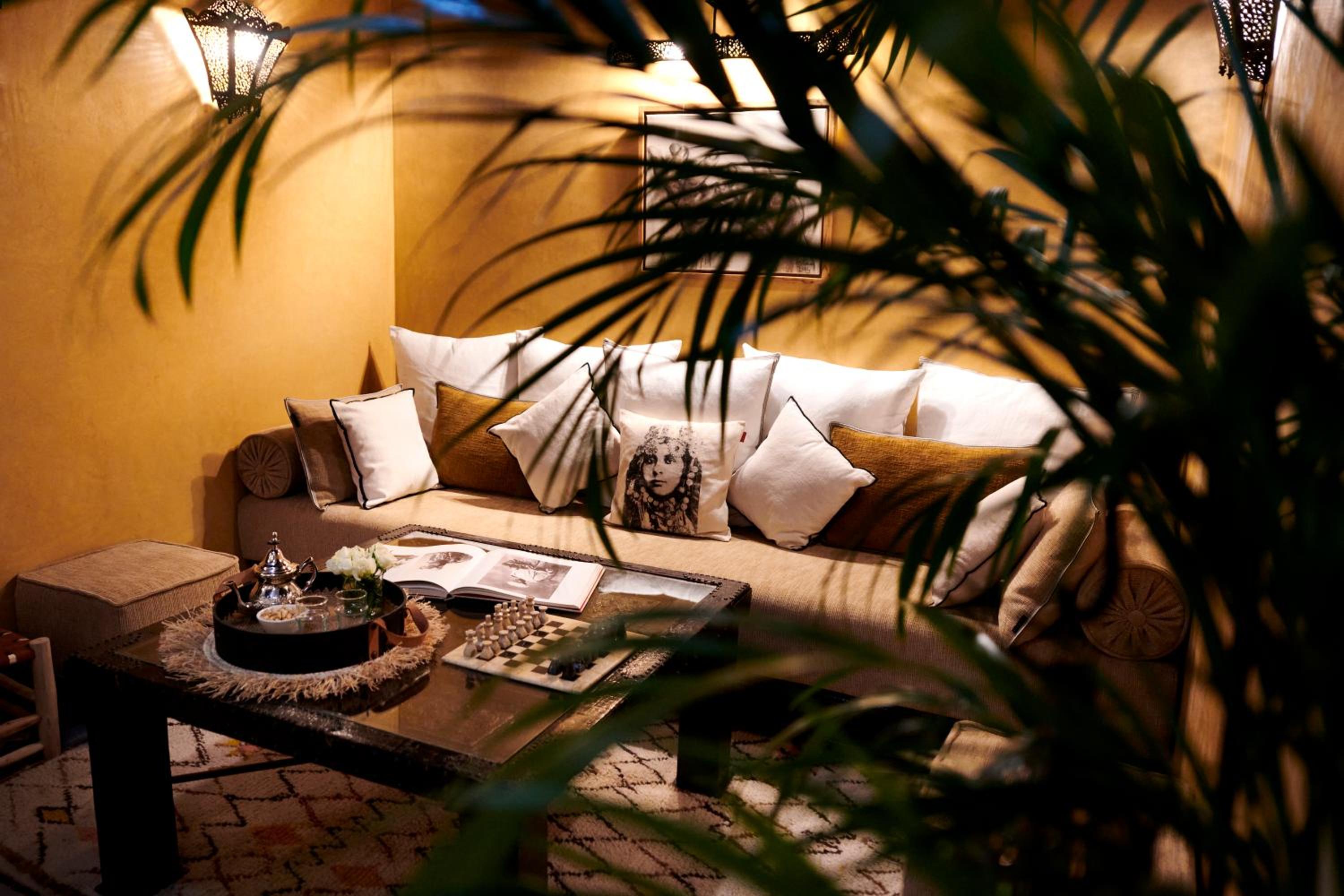 lounge