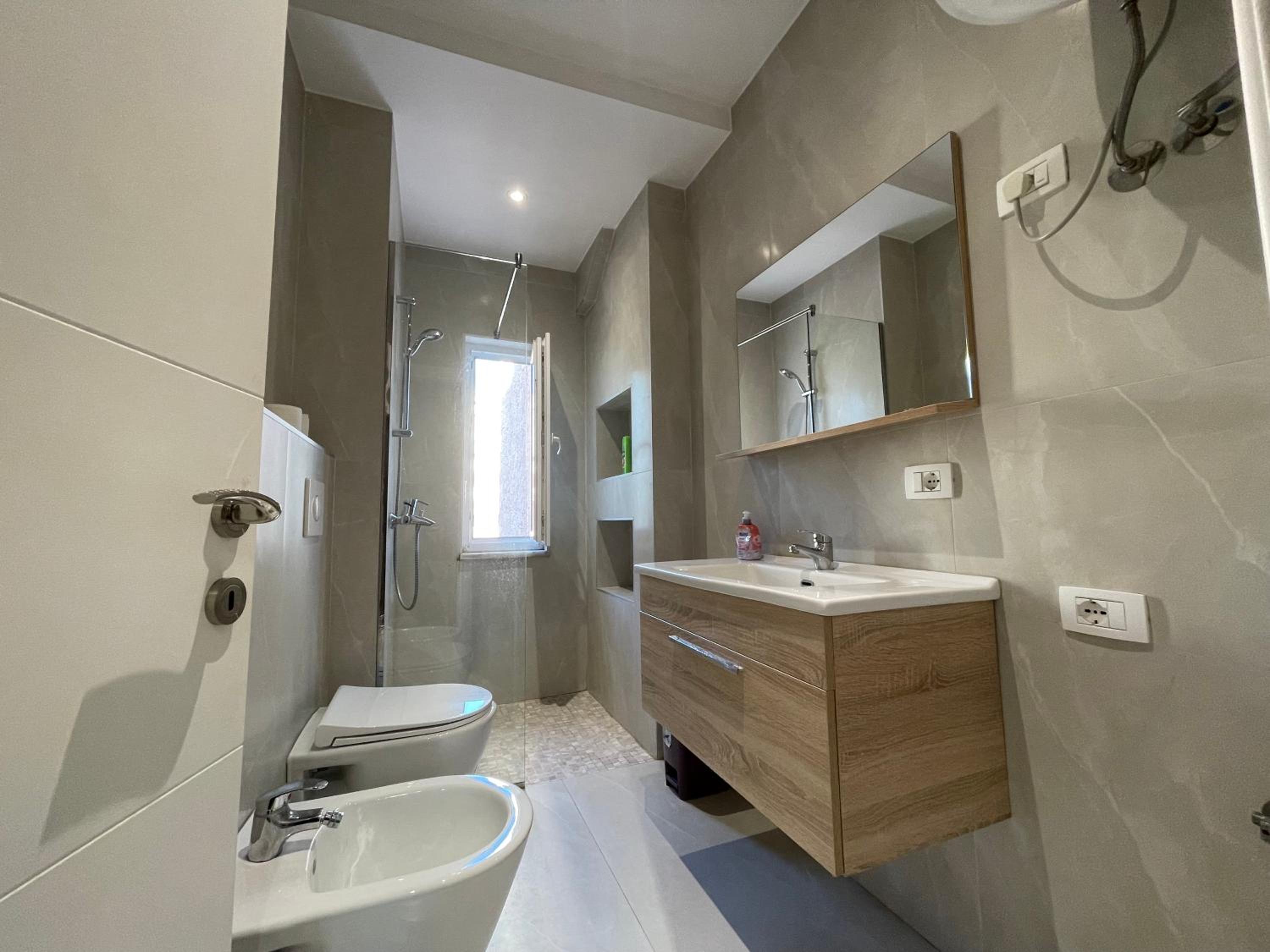 Museum Center One Bedroom App - ENJOY TRAVEL