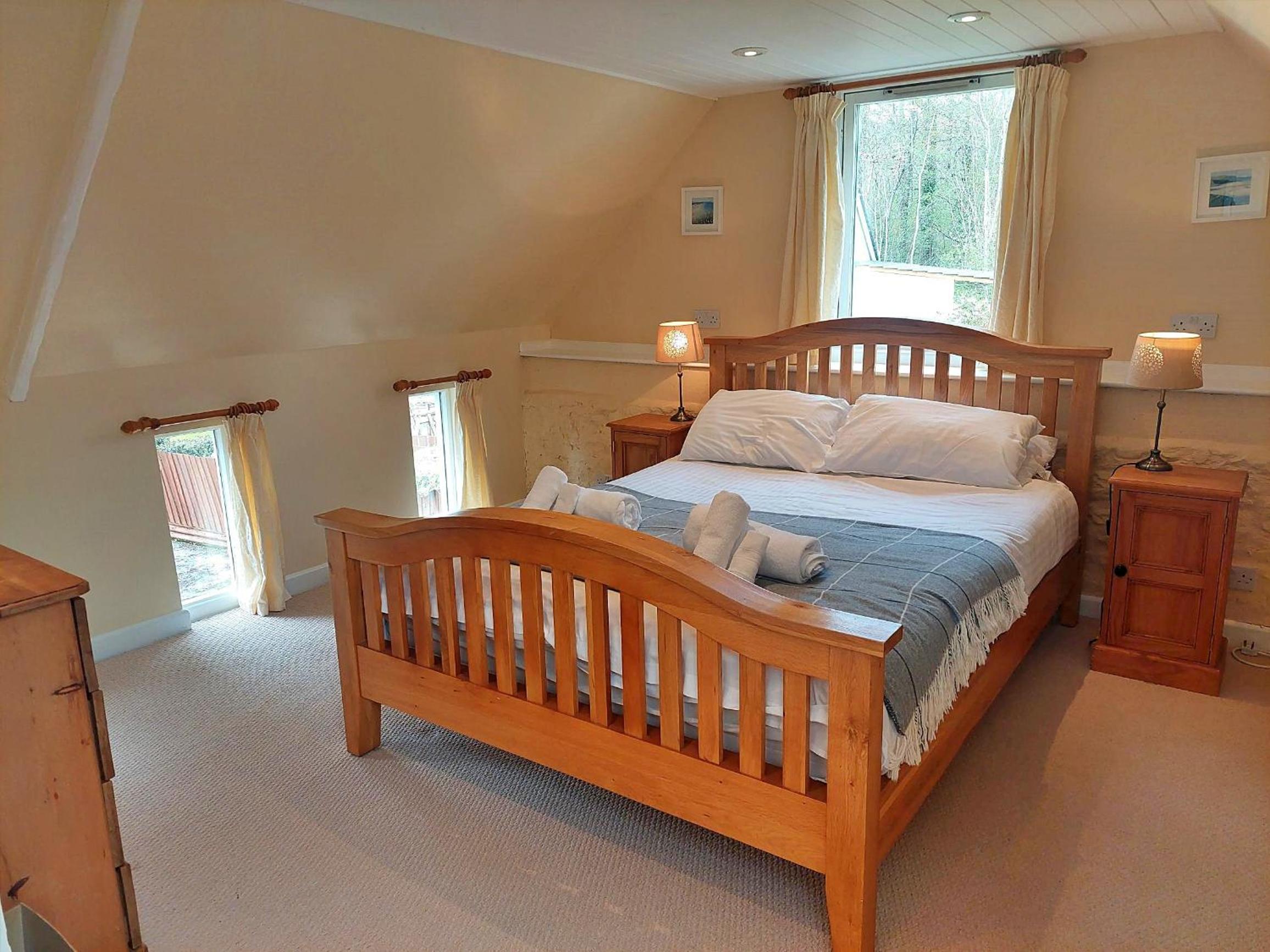Finest Retreats - Little Dunley - Lake View view 4