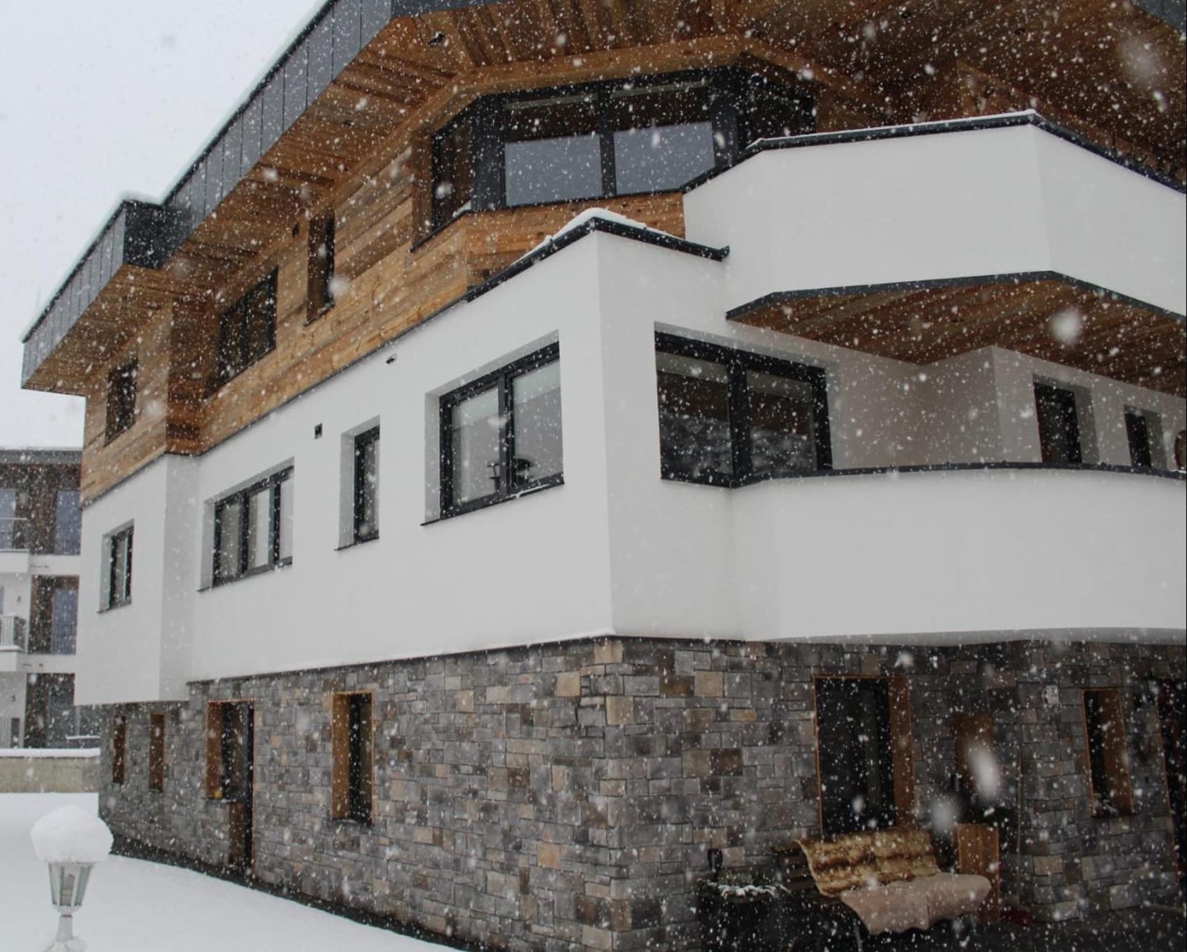 Chasa Patria Apartments