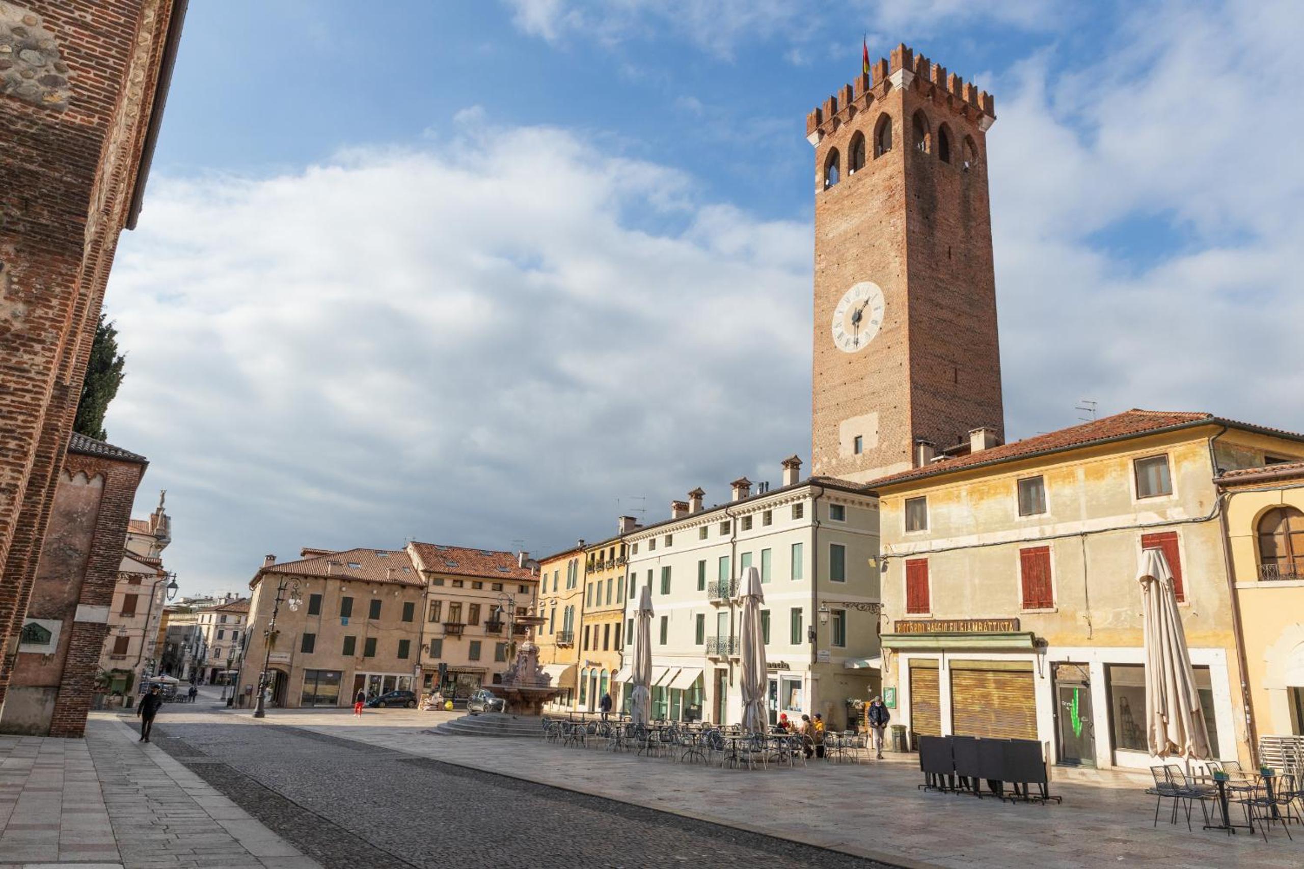 Antiche Mura - Bassano Dieda view 2