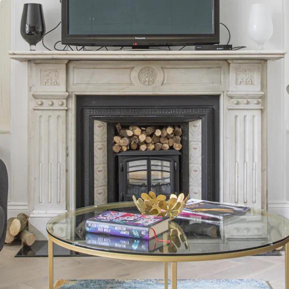 London Apartment- 4 Bedrooms-Garden and Parking