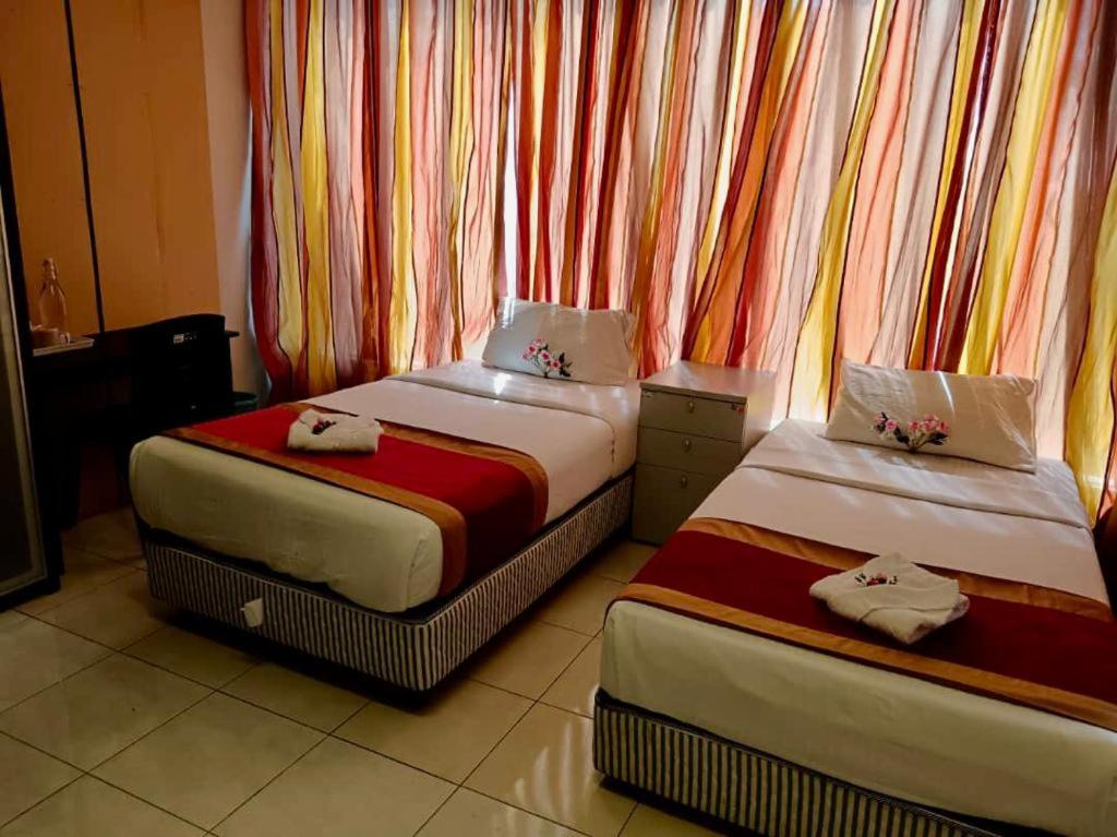 Taman Bahagia Homestay photo 7