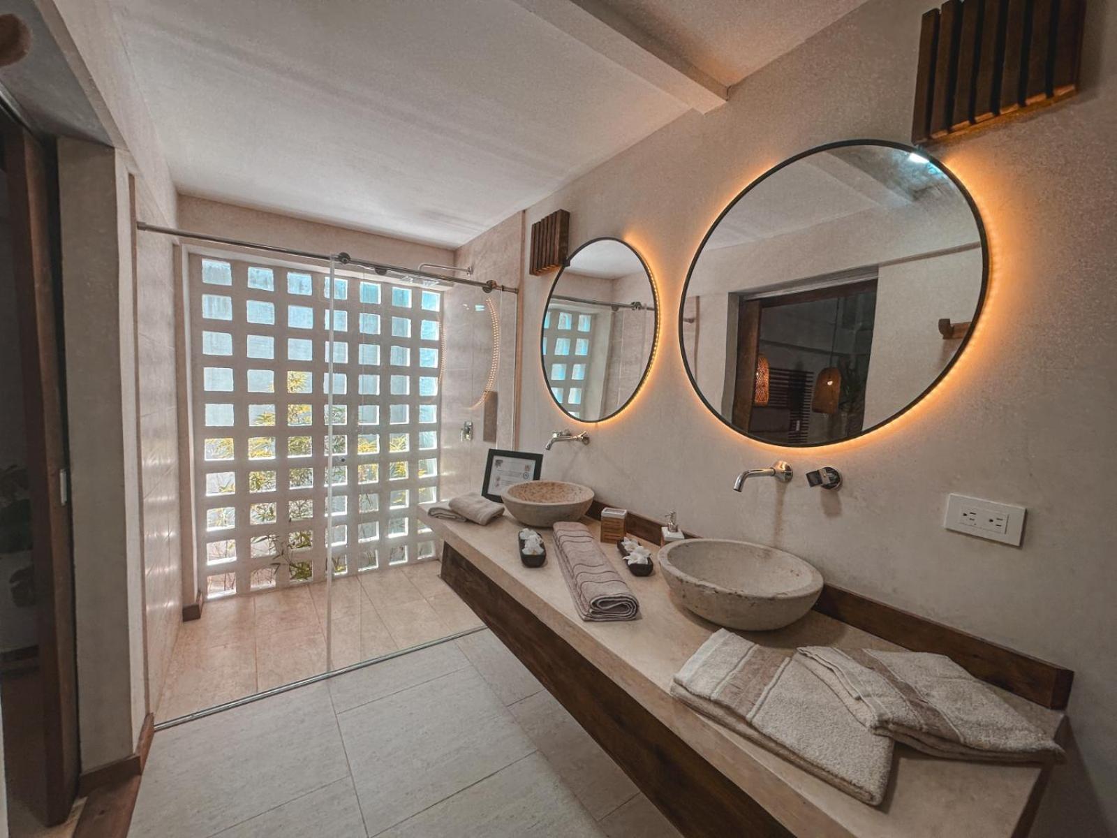 MAPUWI Villa & Suite