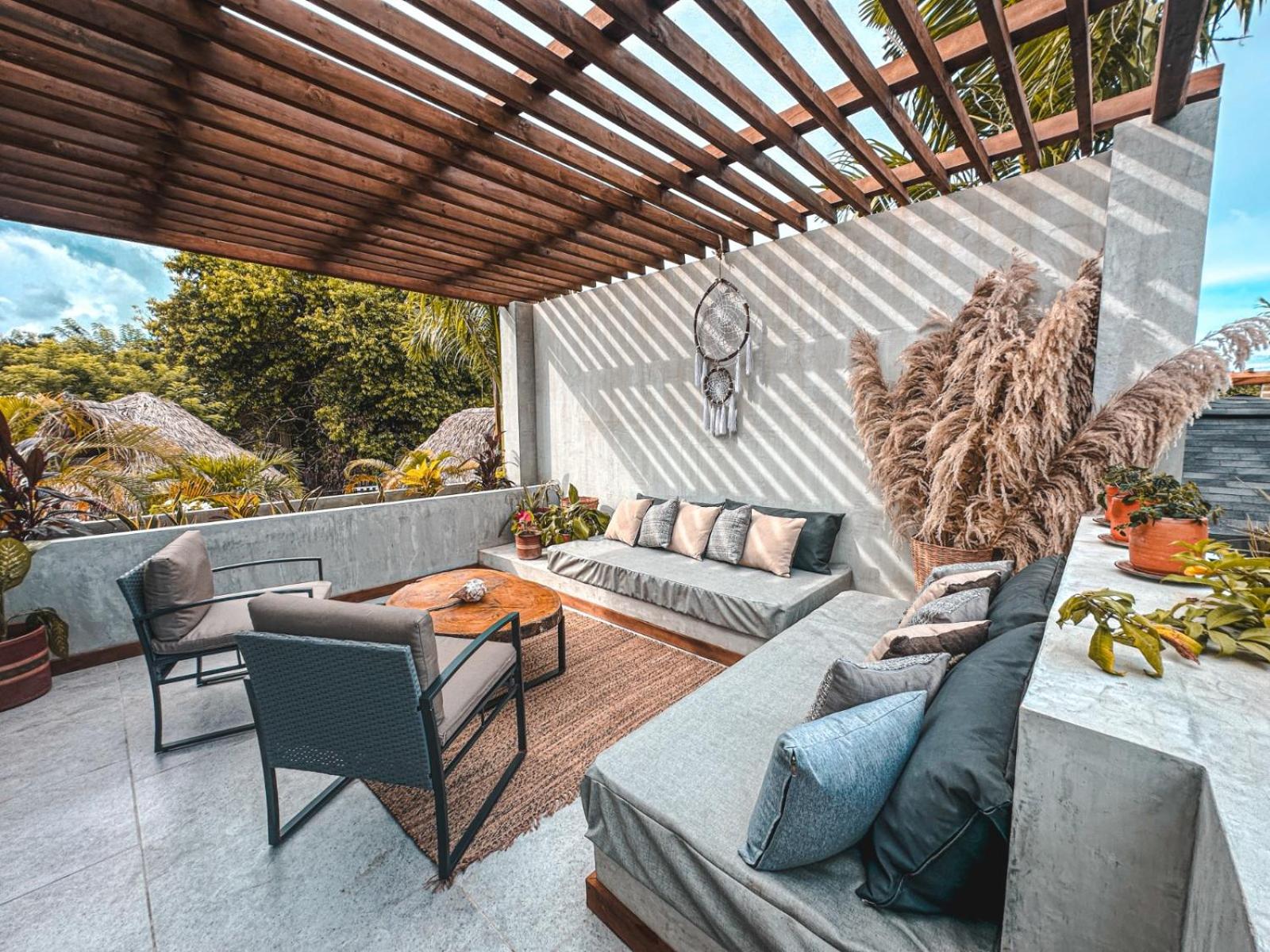 MAPUWI Villa & Suite