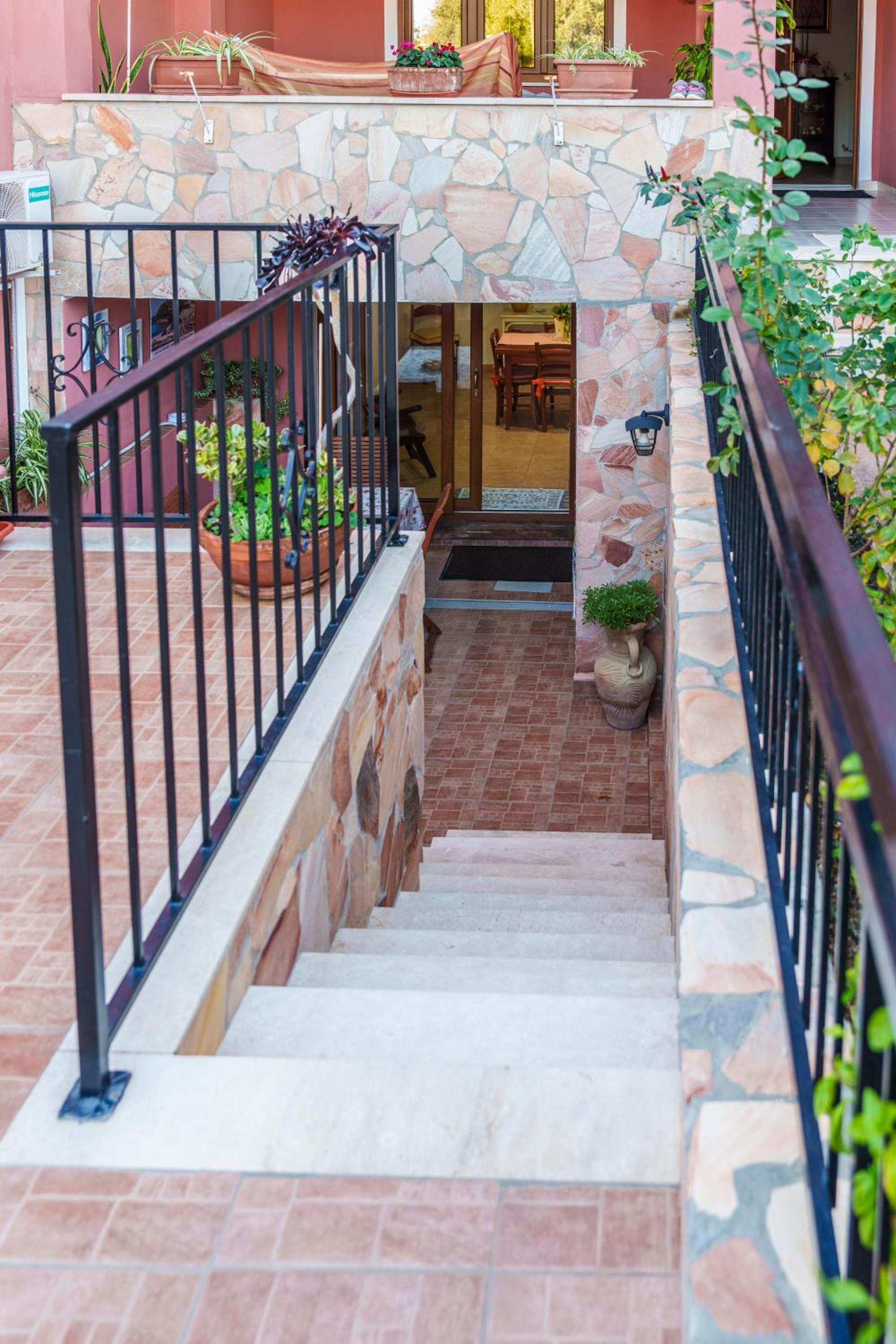 Hotel Meravigliosa Oasi - Image 1