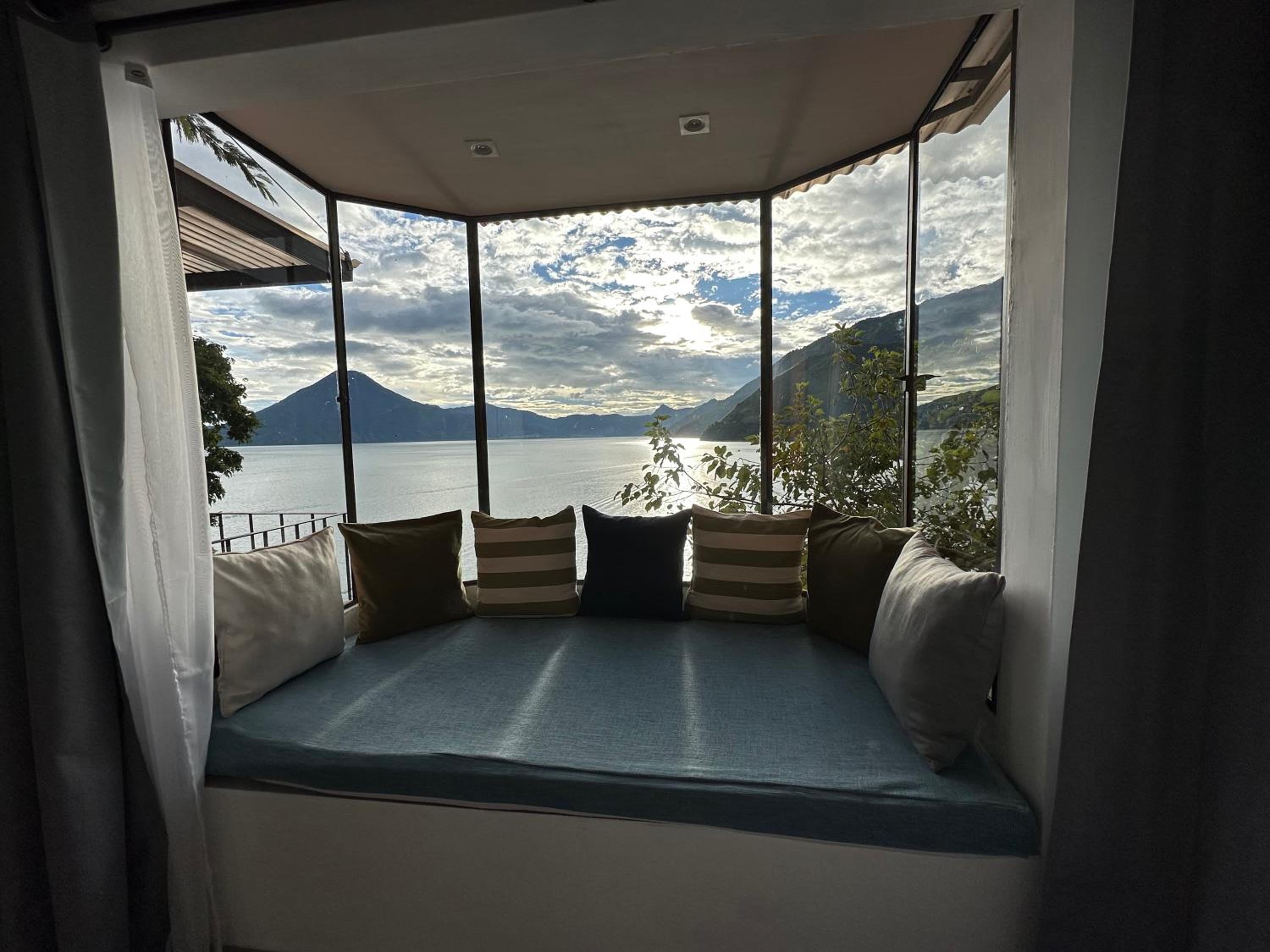 Hotel Atitlan Sunset Lodge