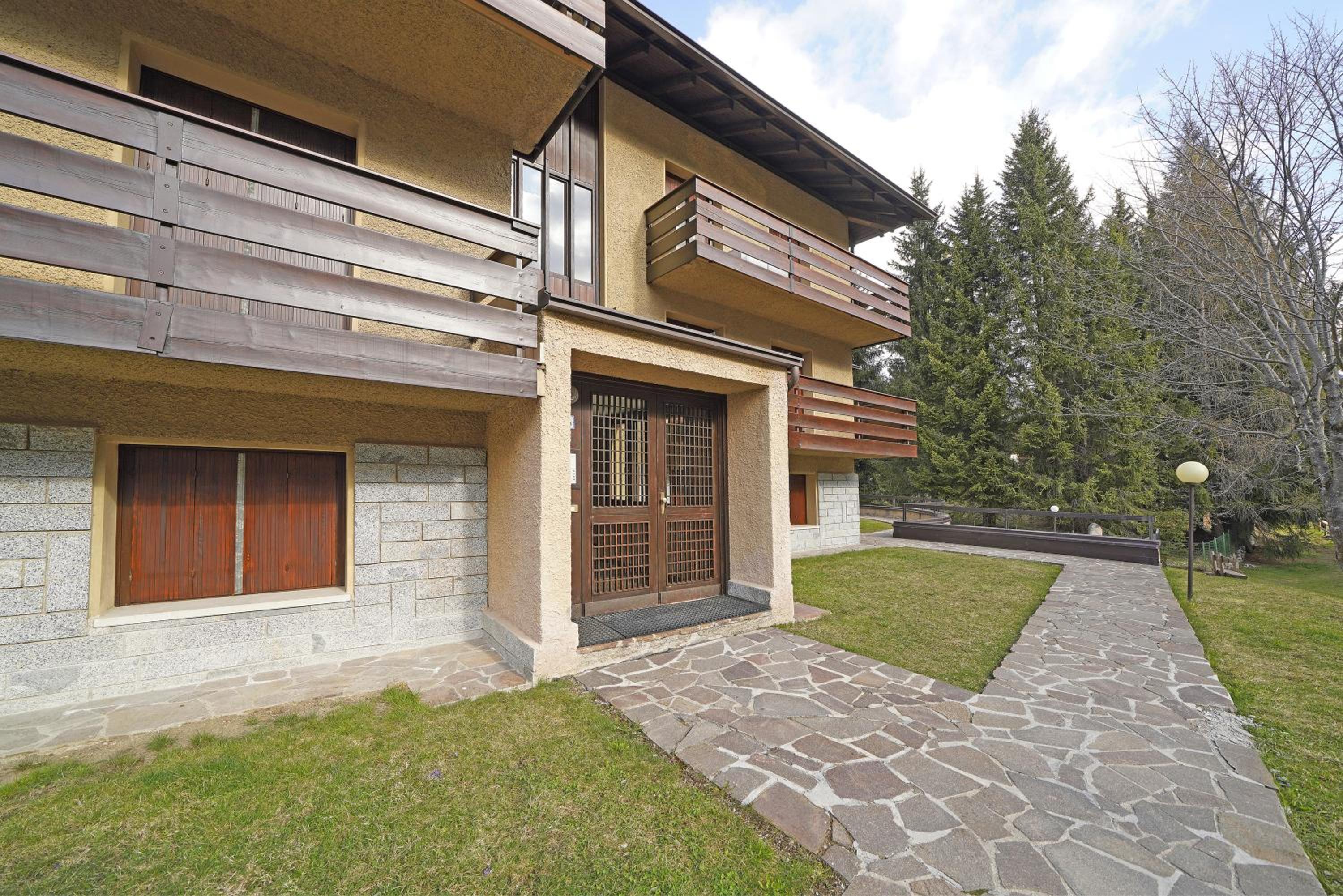 iFlat Madonna di Campiglio Penthouse Brenta view 4