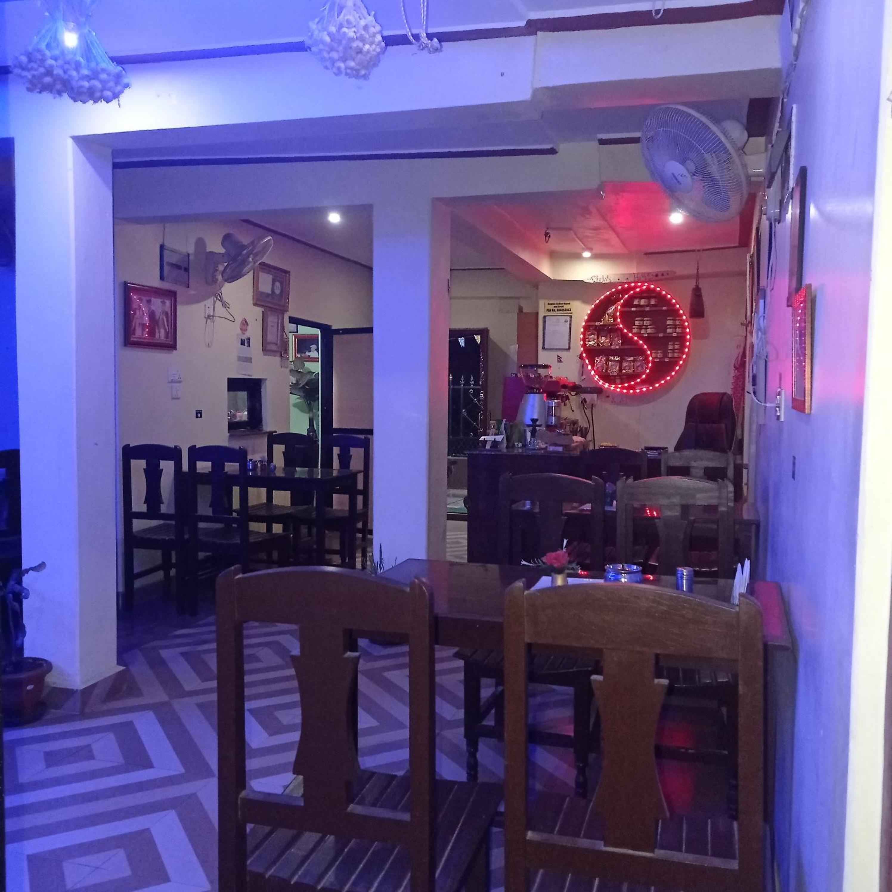 Begnas Coffee House & Hotel view 3