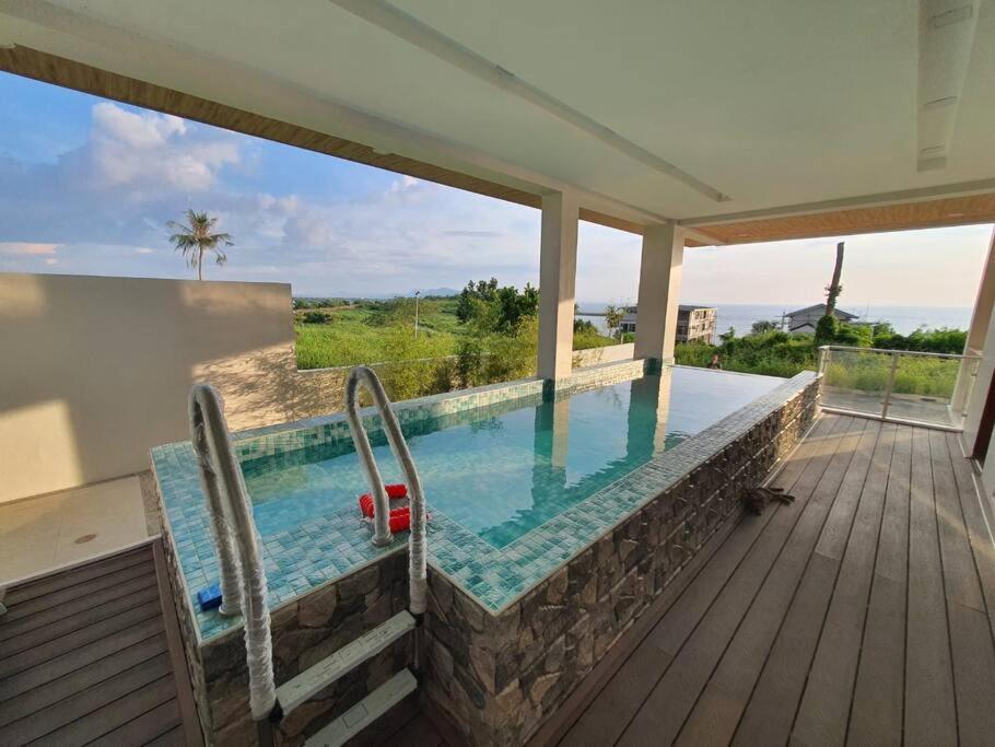 Villa Pacifica