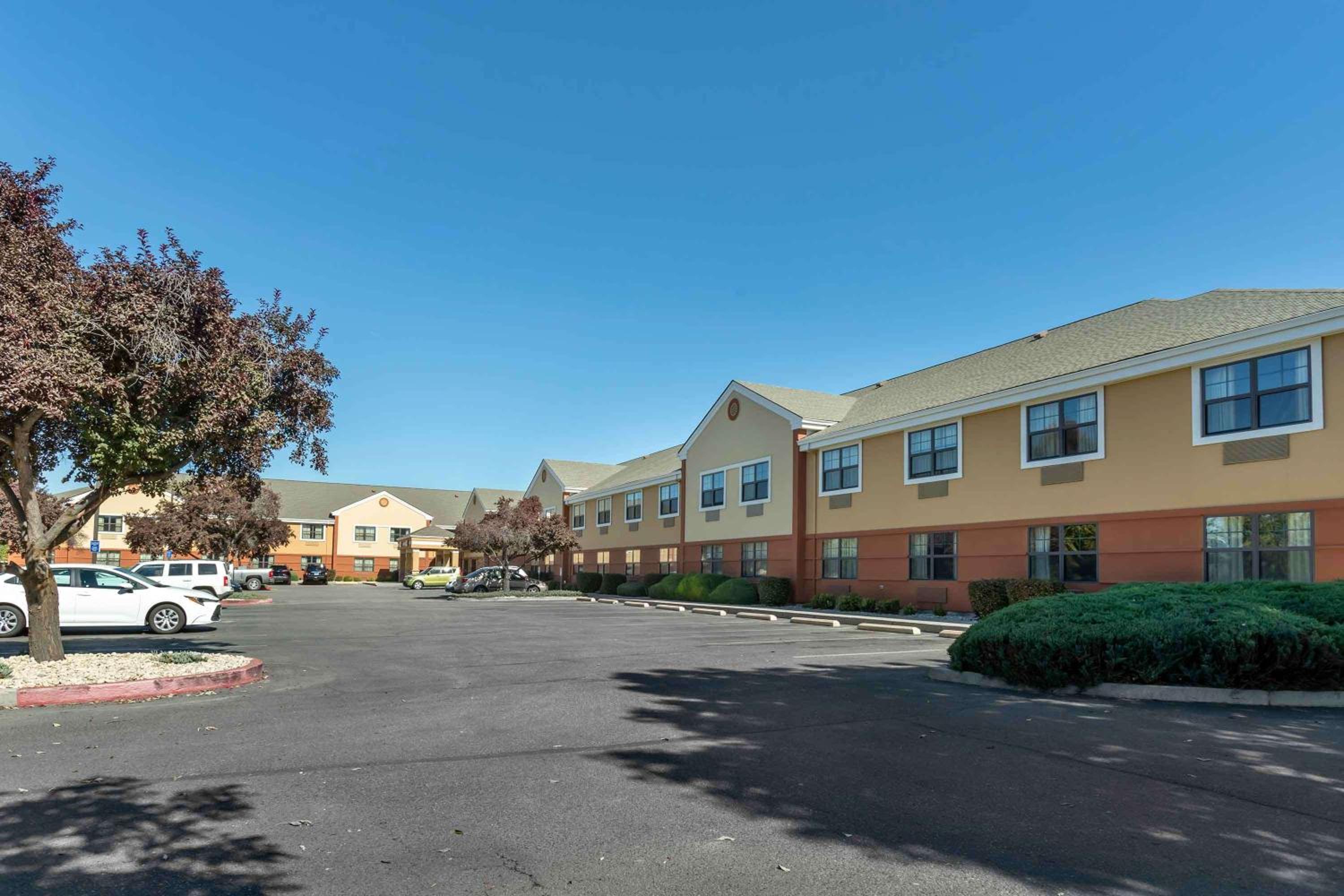 Hotel Extended Stay America Suites - Boise - Airport - Image 1