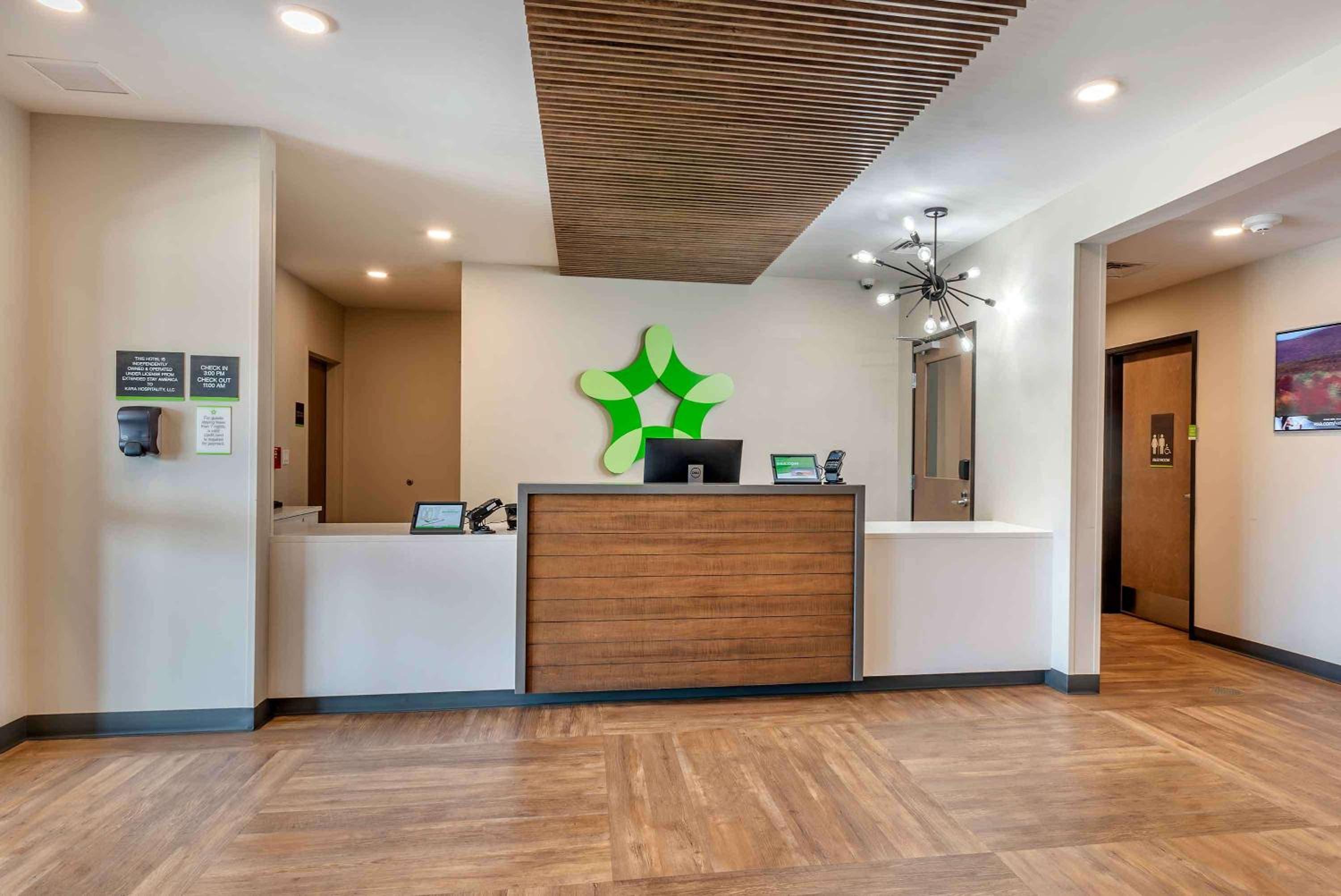Extended Stay America Suites - Colonial Heights - Fort Lee view 3