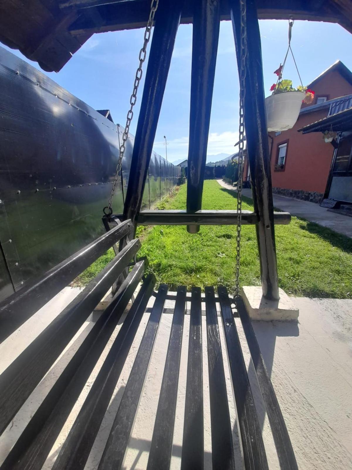Photo 42