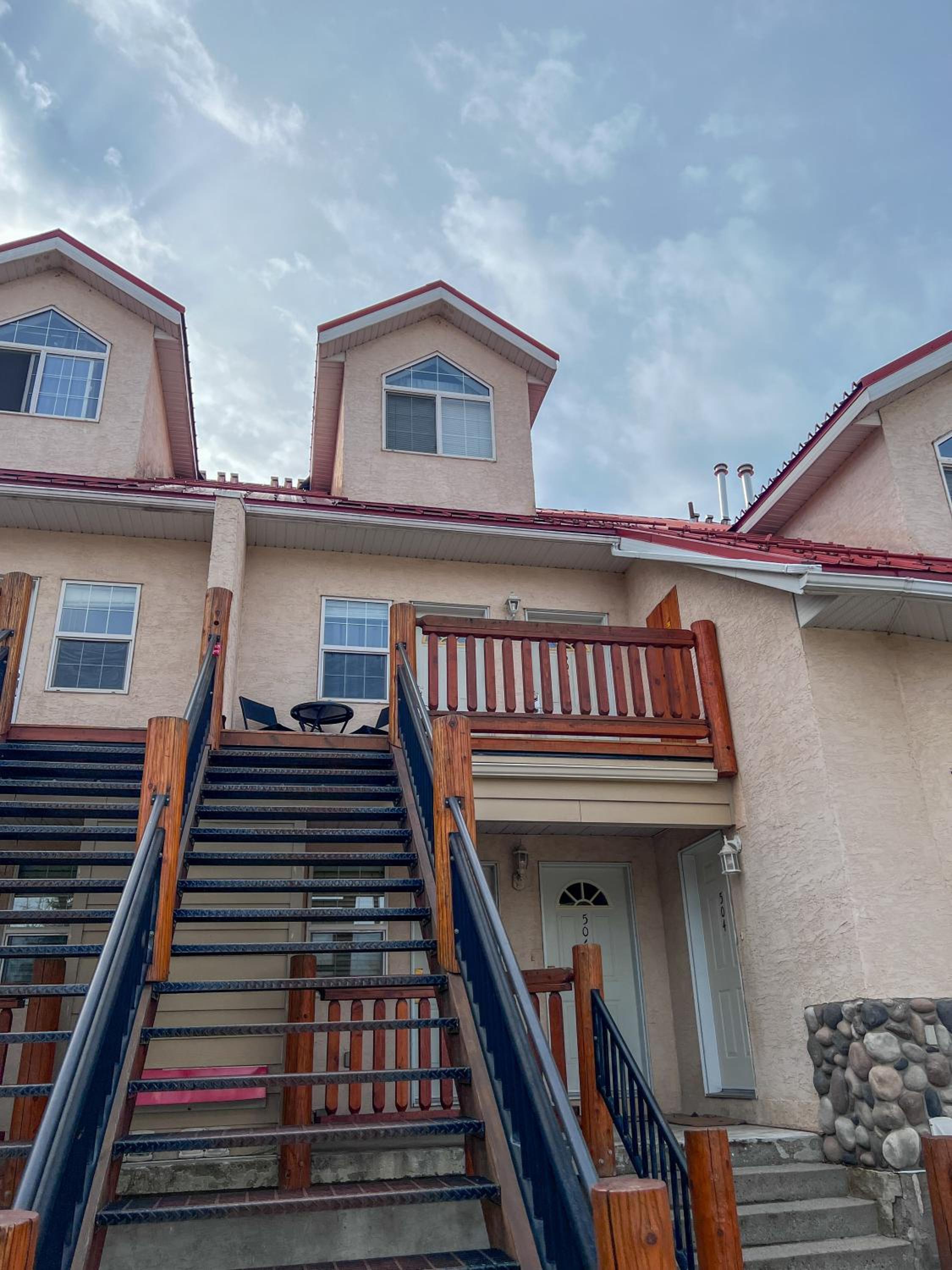 Riverside Condos by Fernie Central Reservations