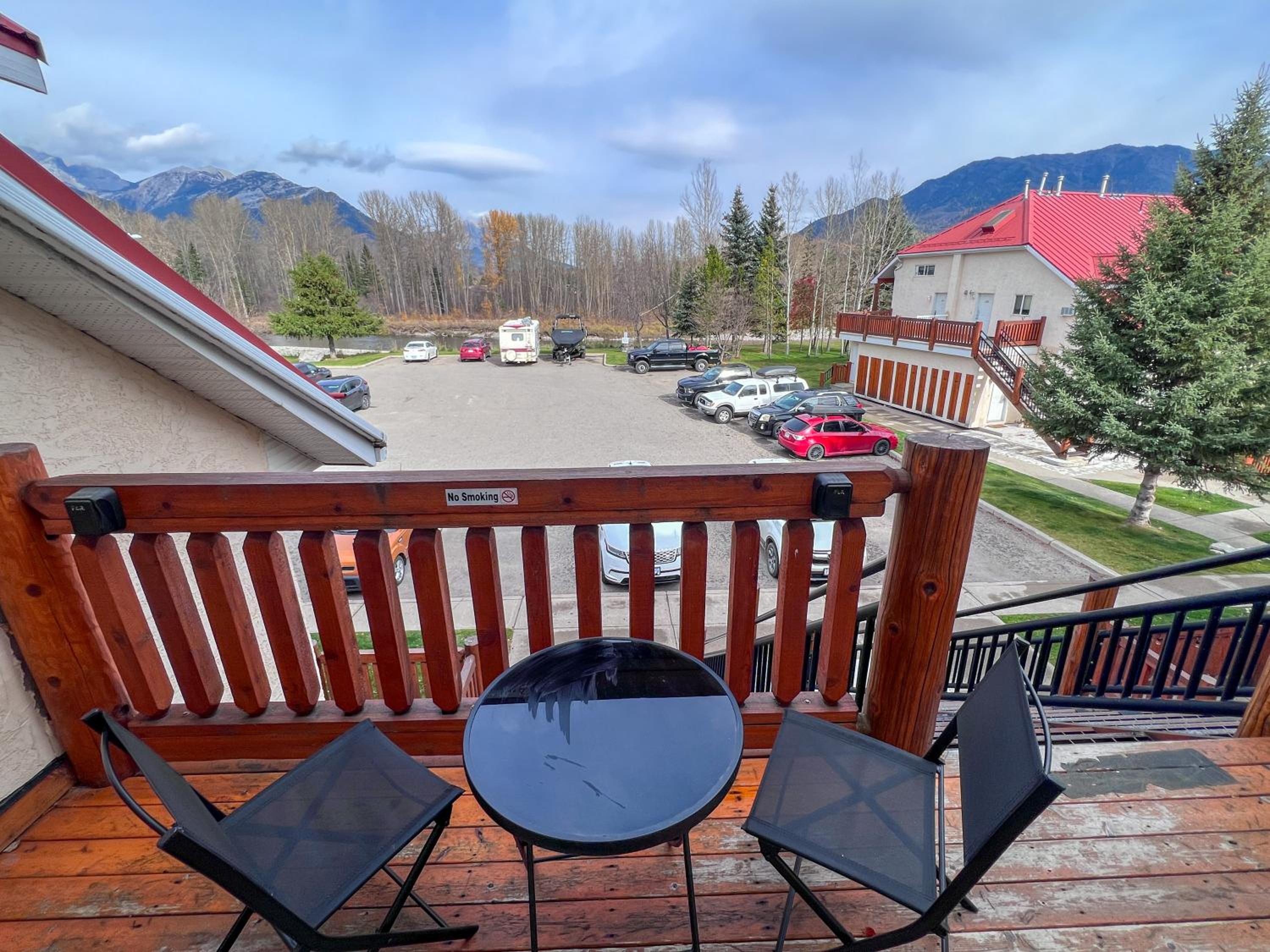 Riverside Condos by Fernie Central Reservations