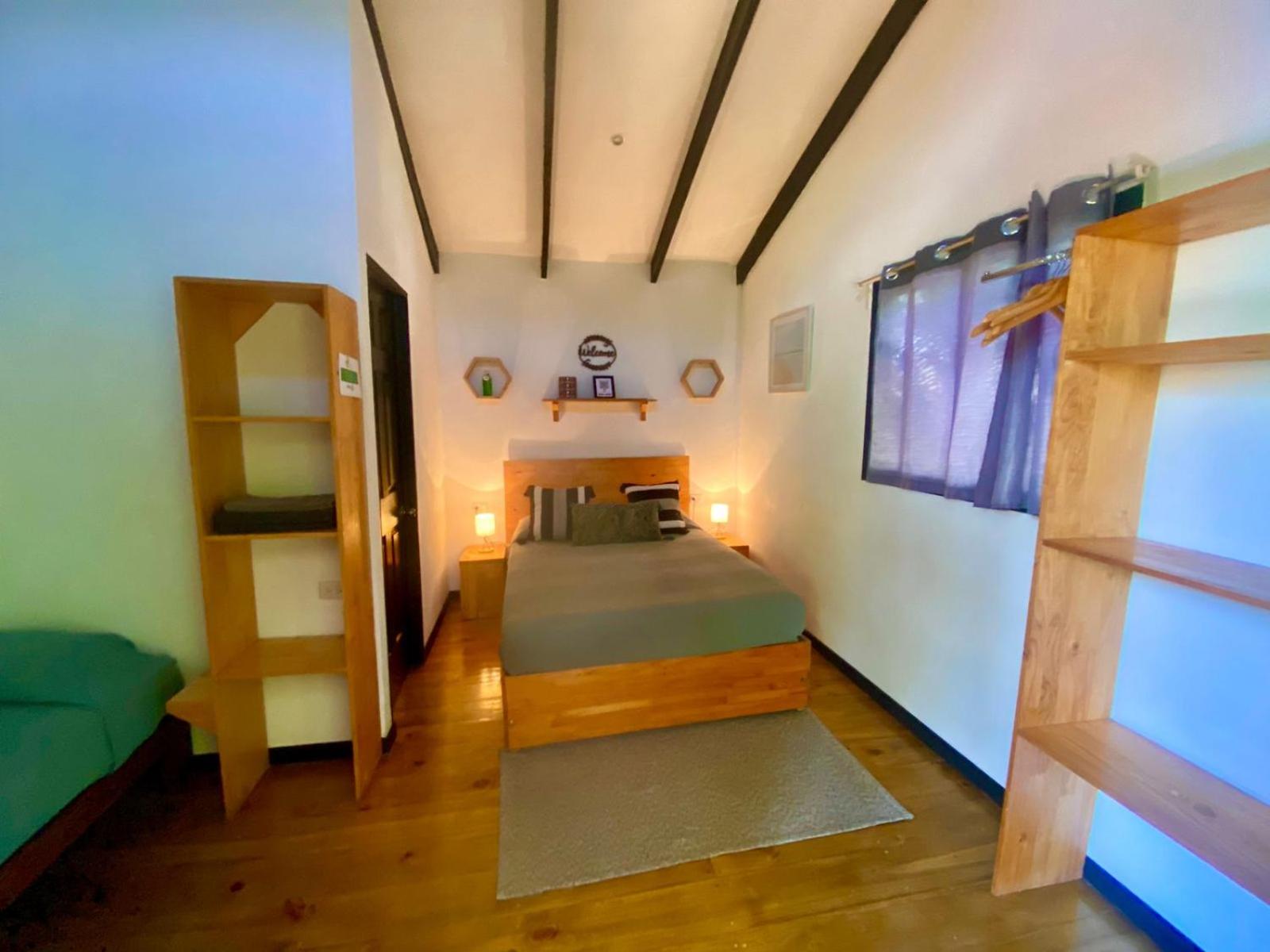 Santeria Lodge