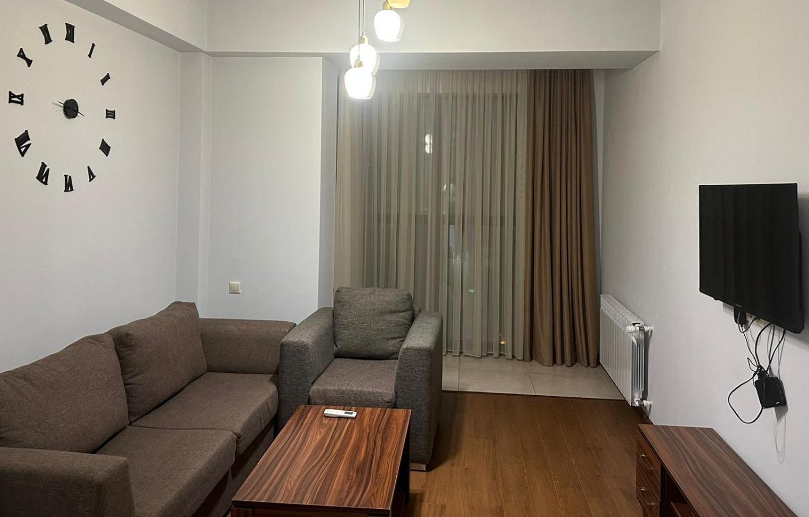 Apartment in Pavstos Buzand Street,Near Republic Squere