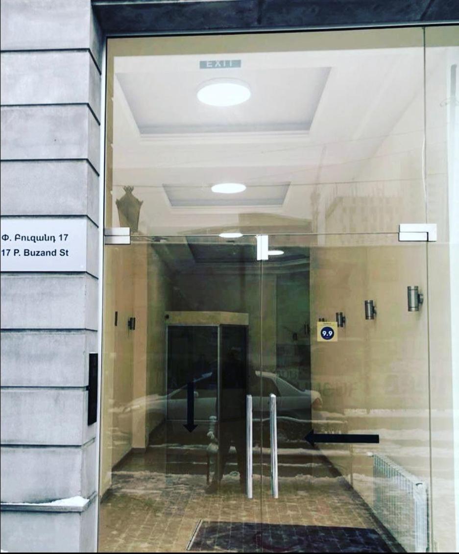 Apartment in Pavstos Buzand Street,Near Republic Squere