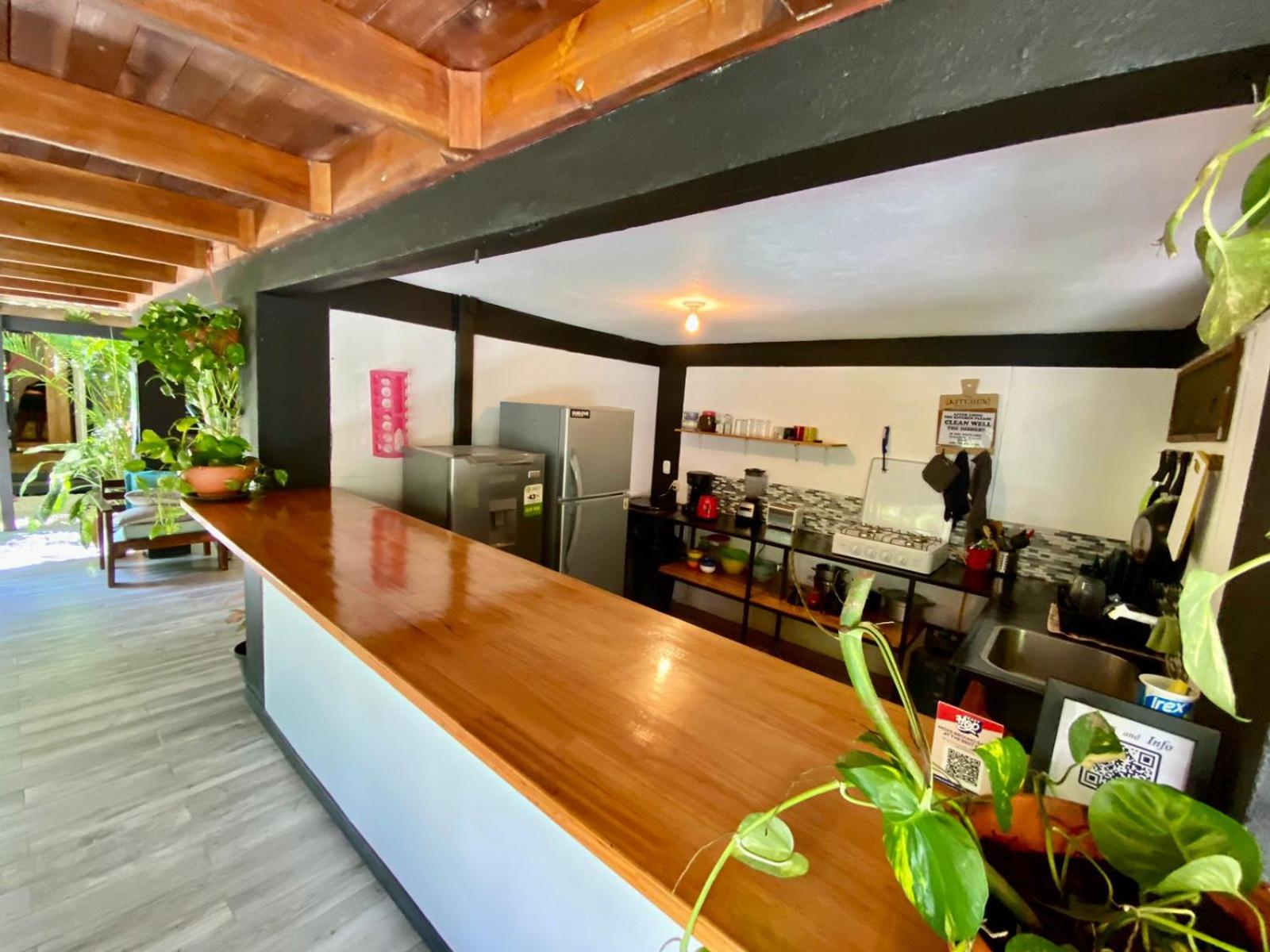 Santeria Lodge