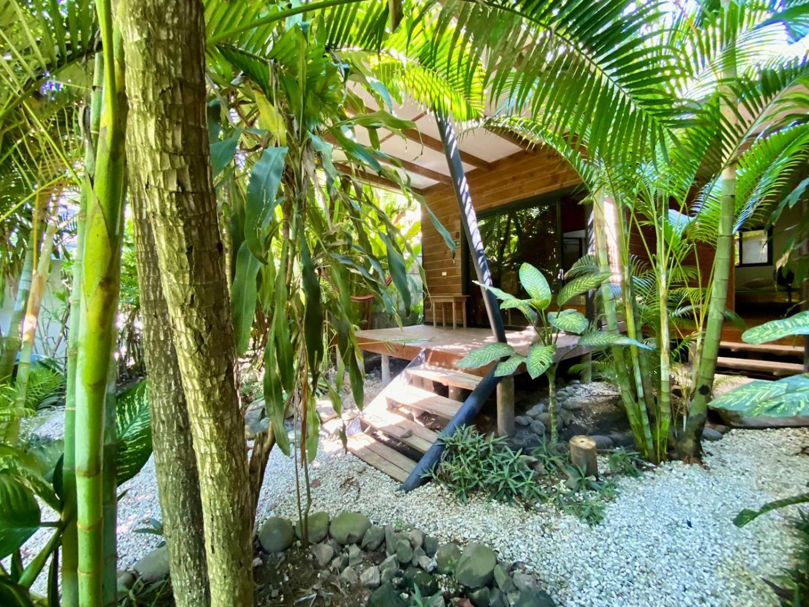 Santeria Lodge