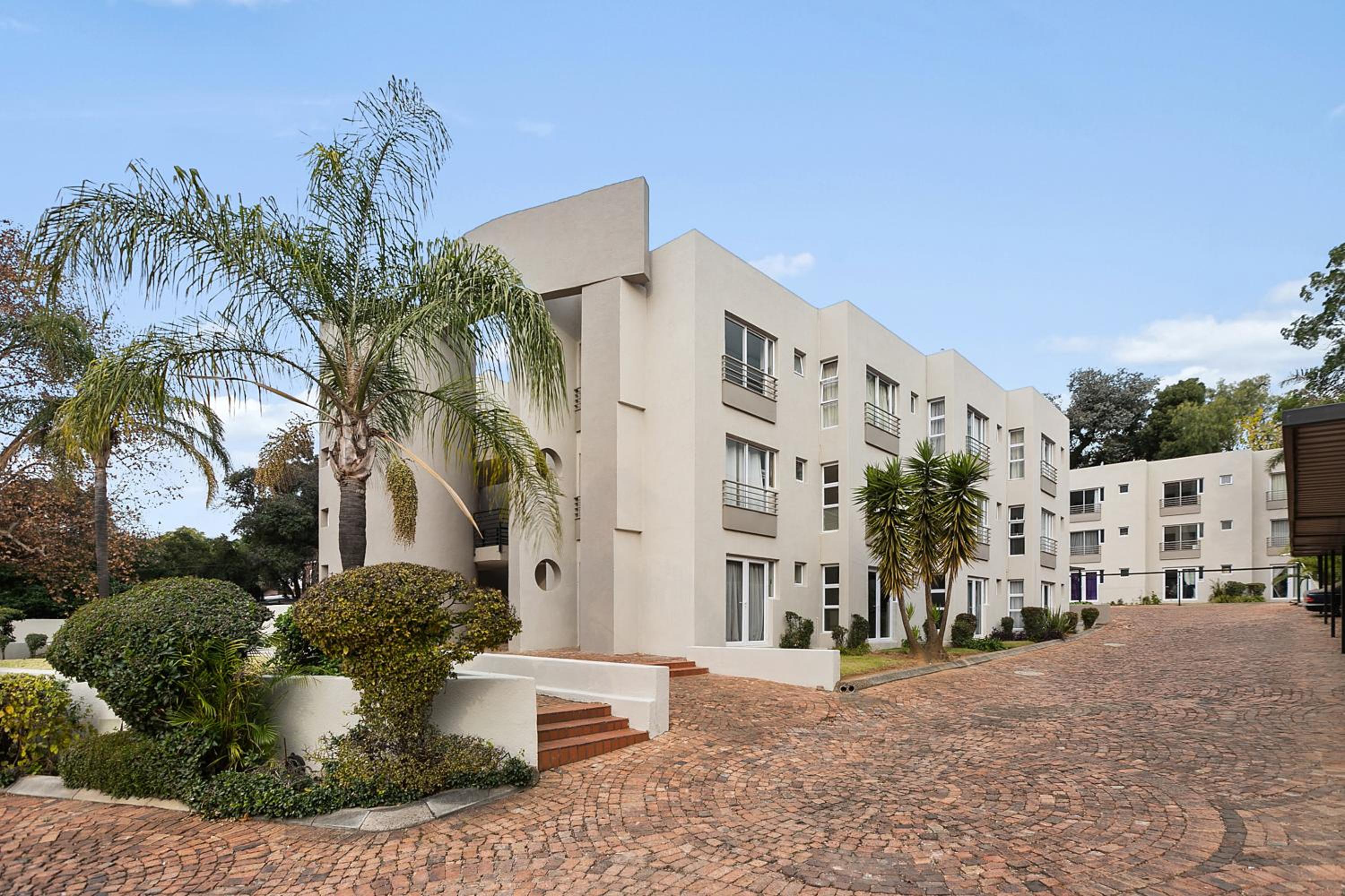 Marley on Katherine Apartments