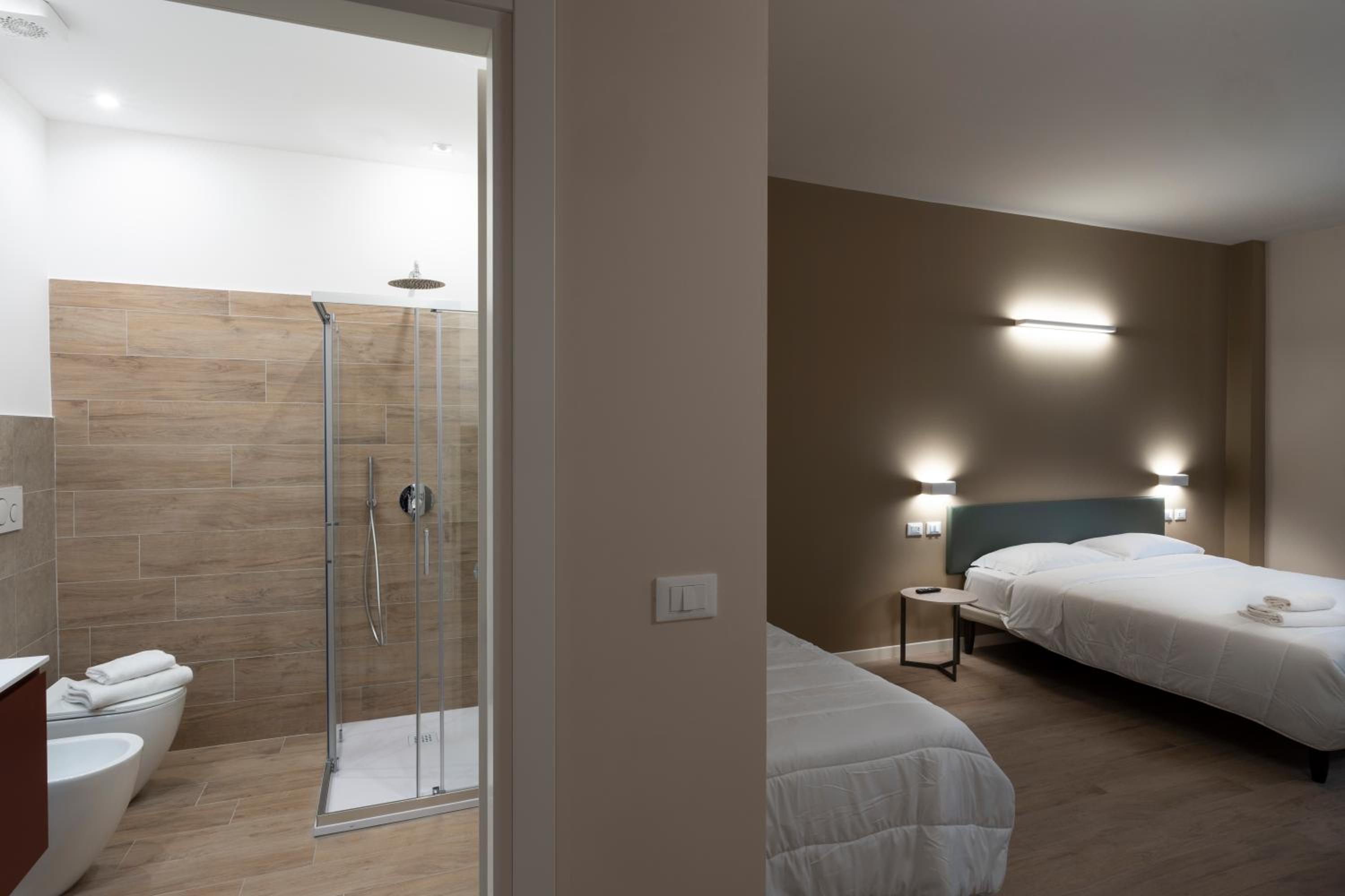 Astoria Comfort Rooms