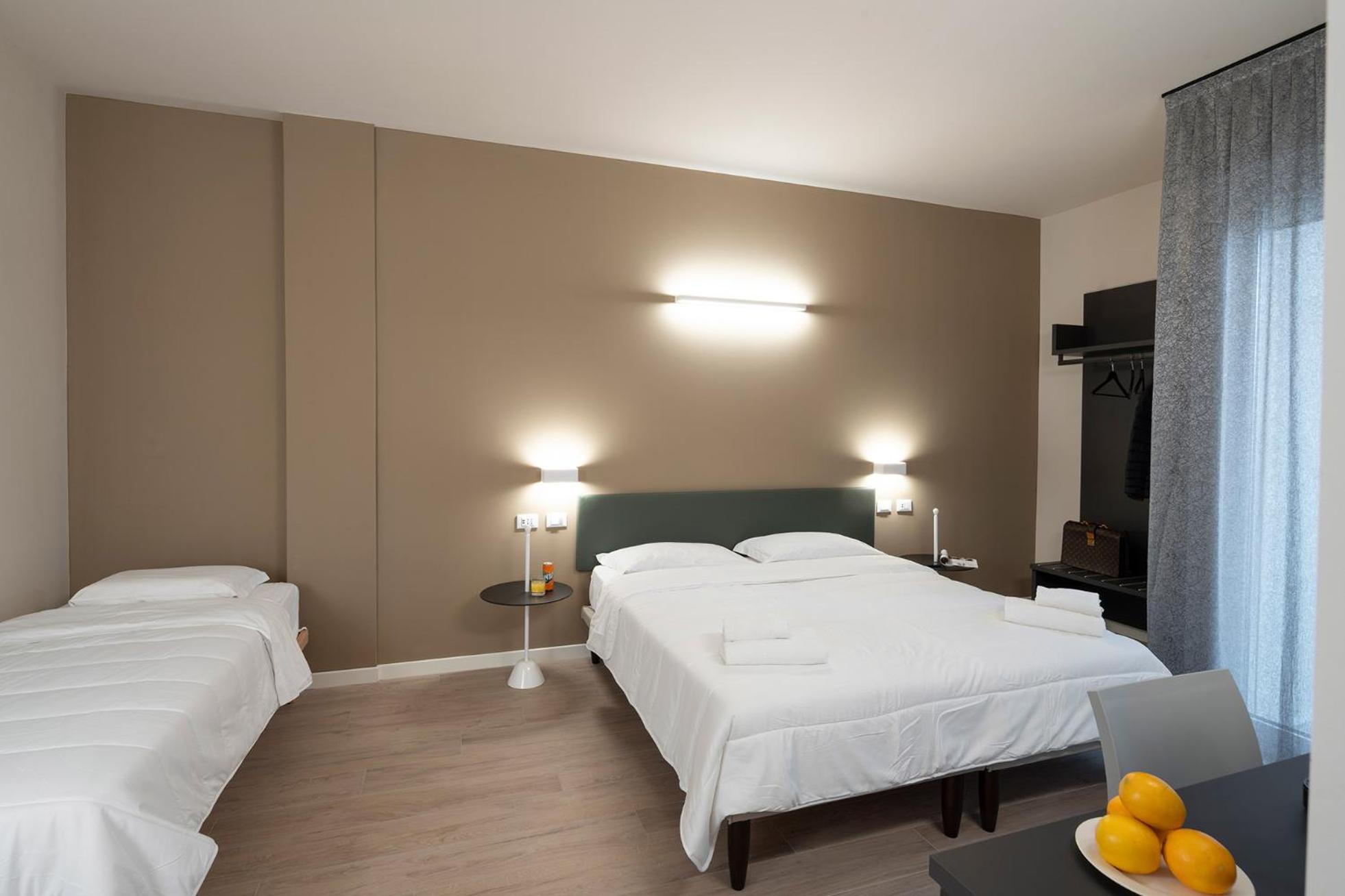 Astoria Comfort Rooms