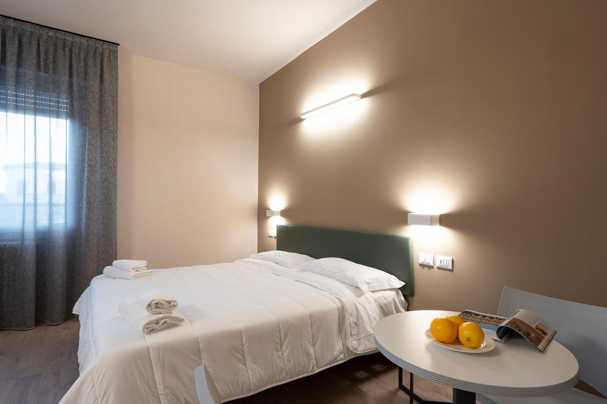 Astoria Comfort Rooms